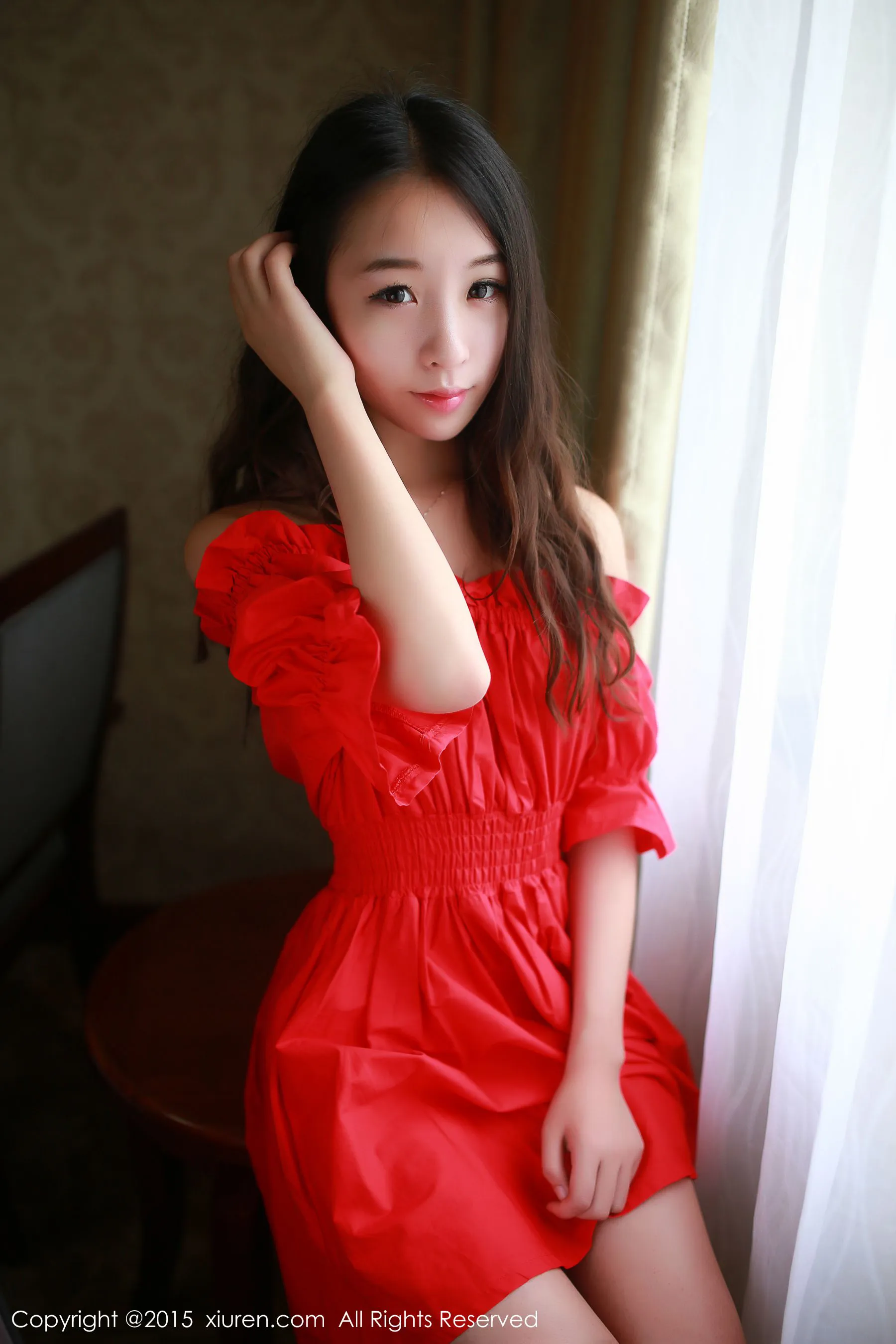  梓萱Crystal《连衣裙+热裤+网袜制服》 秀人网 No.347第3张