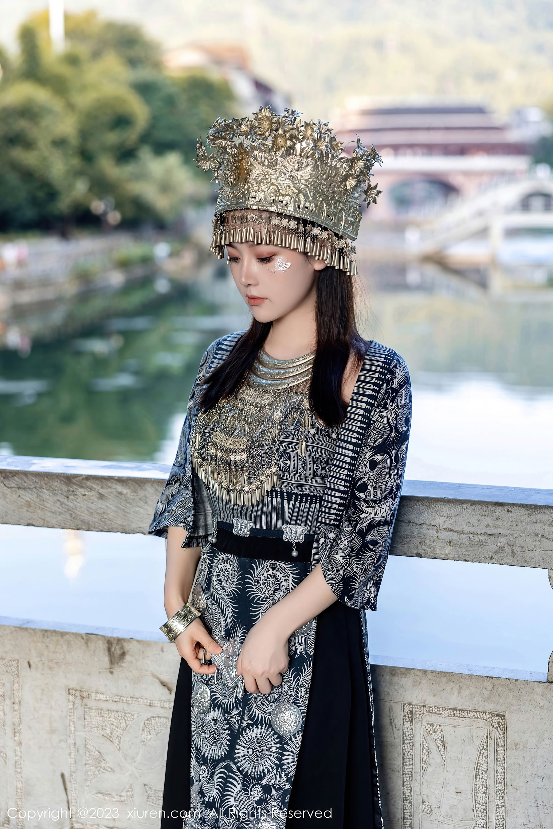  XiuRen 秀人 No.7448 豆瓣酱 苗族服饰第25张