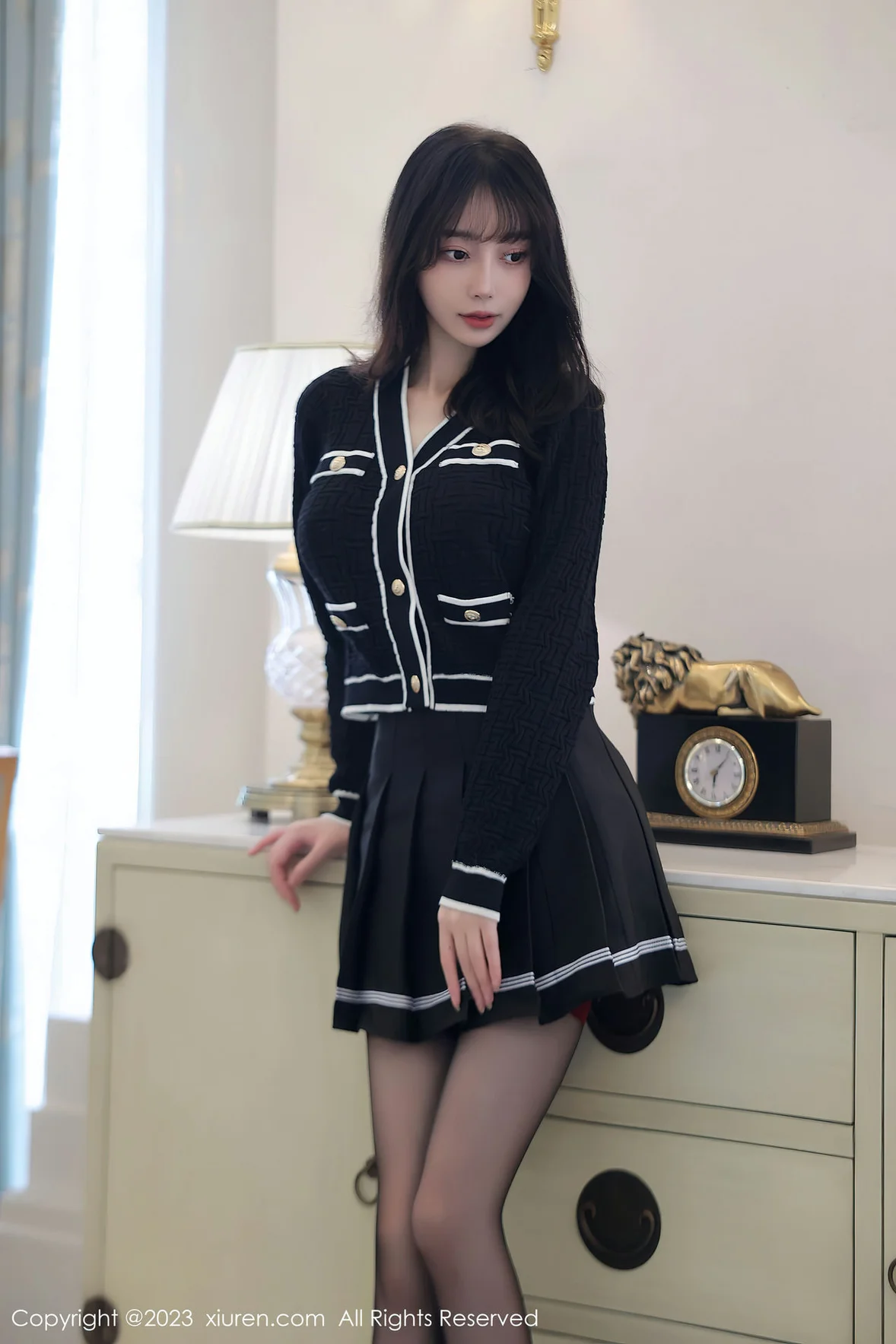  XiuRen 秀人 No.7287 玥儿玥er 薄纱内衣杭州旅拍 [83P]第1张