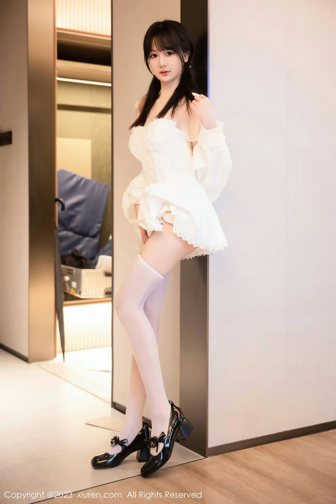  XiuRen 秀人 No.6933 幼幼 连衣短裙性感写真 [84P]第8张