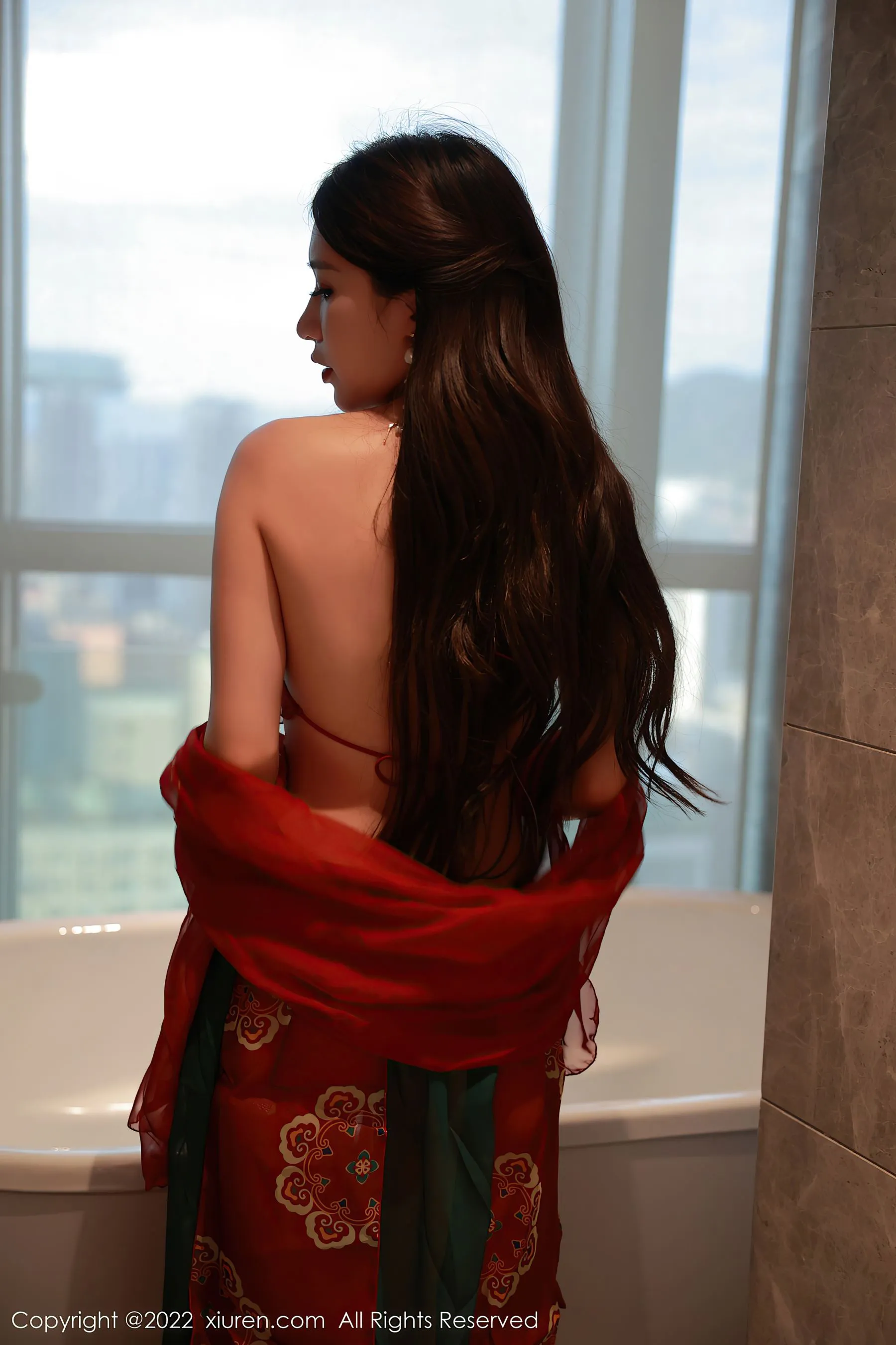  秀人网 No.5682 Hebe韩心雨第12张