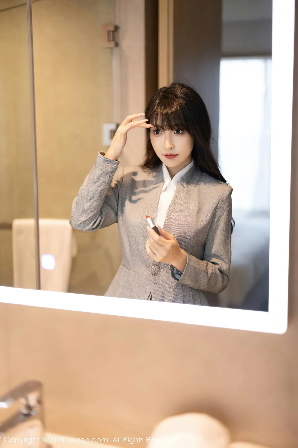  秀人网 No.7422 林星阑 OL职场安吉旅拍 [86P]第1张