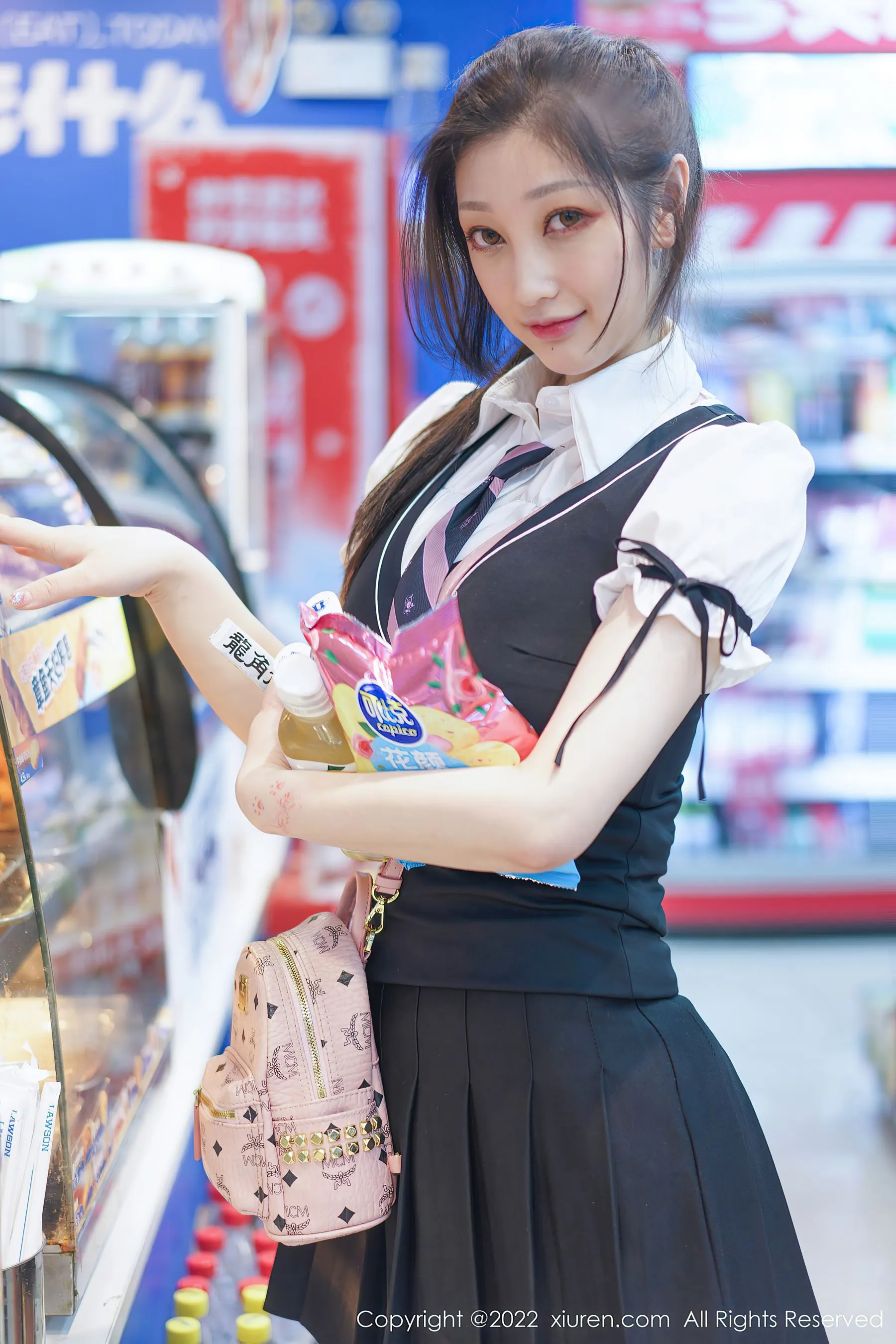  秀人网 No.5807 妲己_Toxic 丰腴美臀第13张