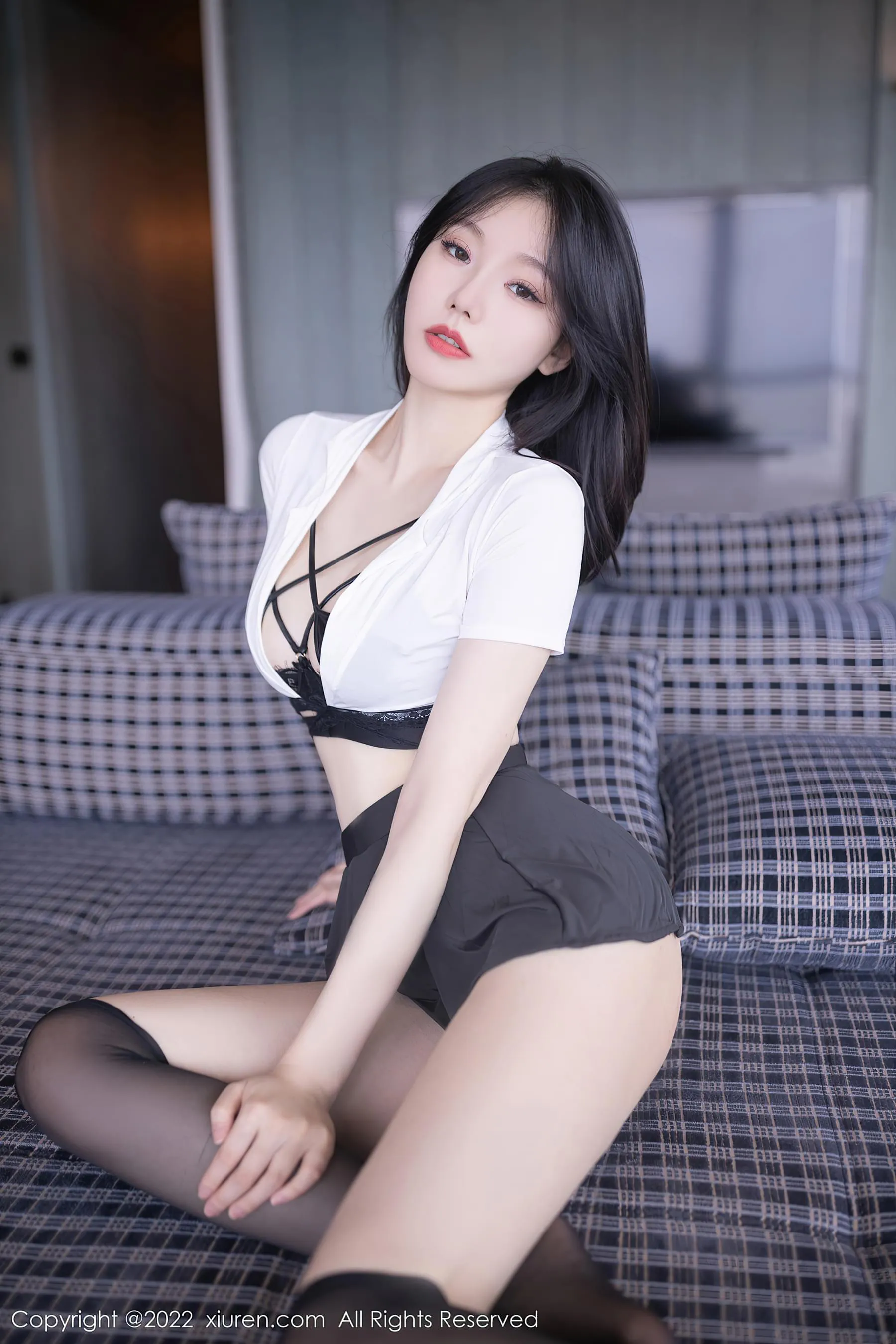  秀人网 No.5170 安然anran 云南旅拍第3张