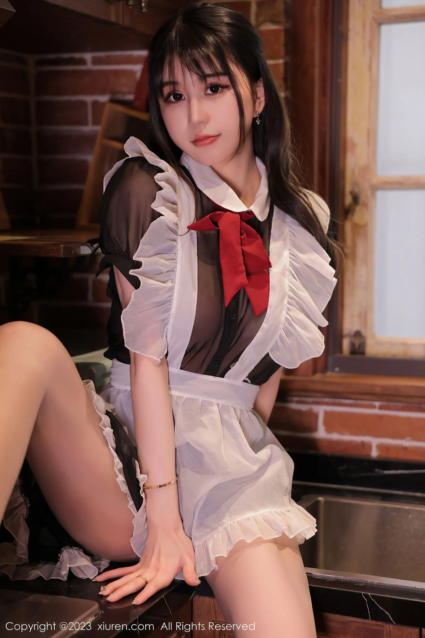  秀人网 No.6310 tina_甜仔 女仆服美臀第15张