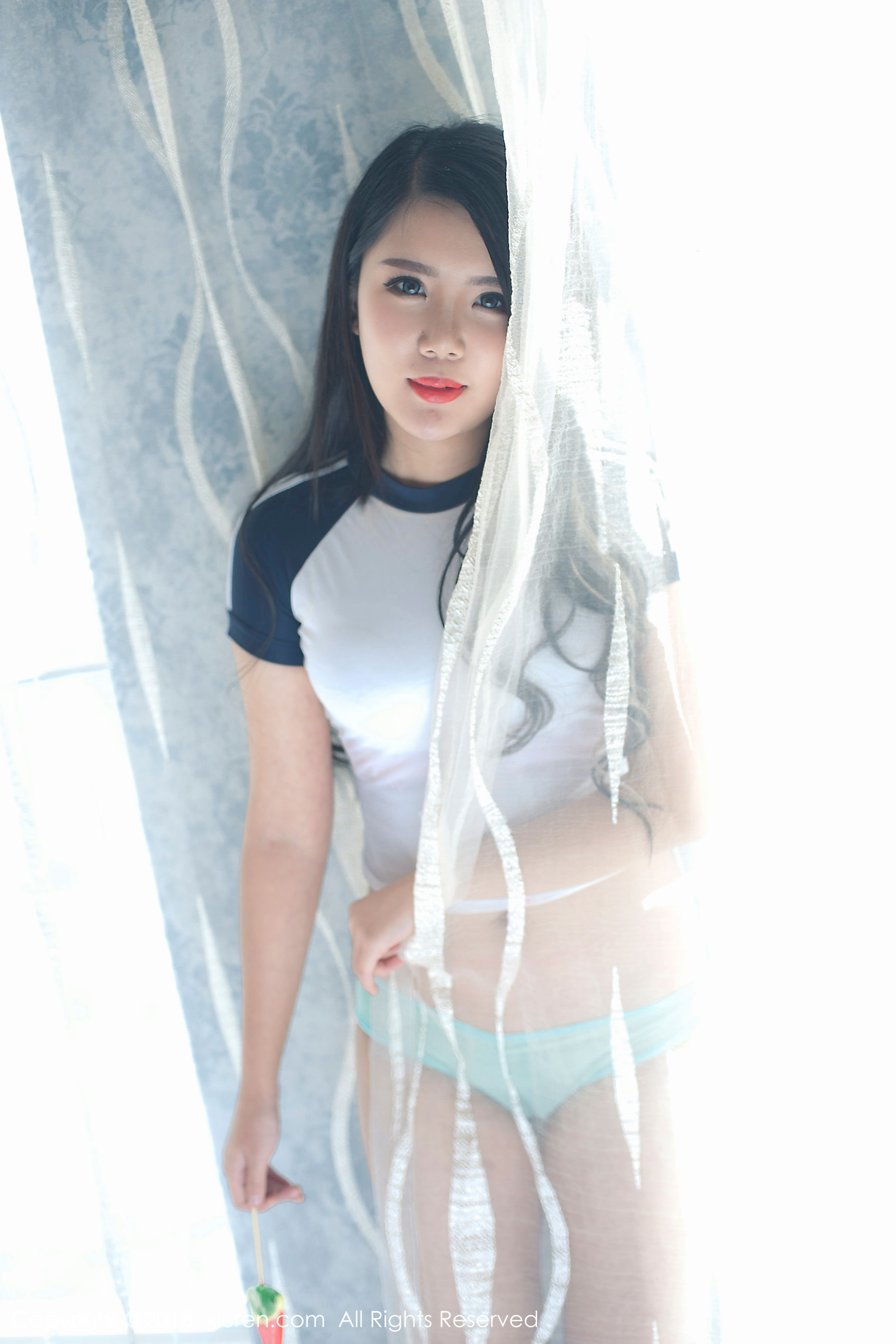  北海大公主《165CM娃娃脸可爱软妹子》 XiuRen 秀人网 No.1011第9张