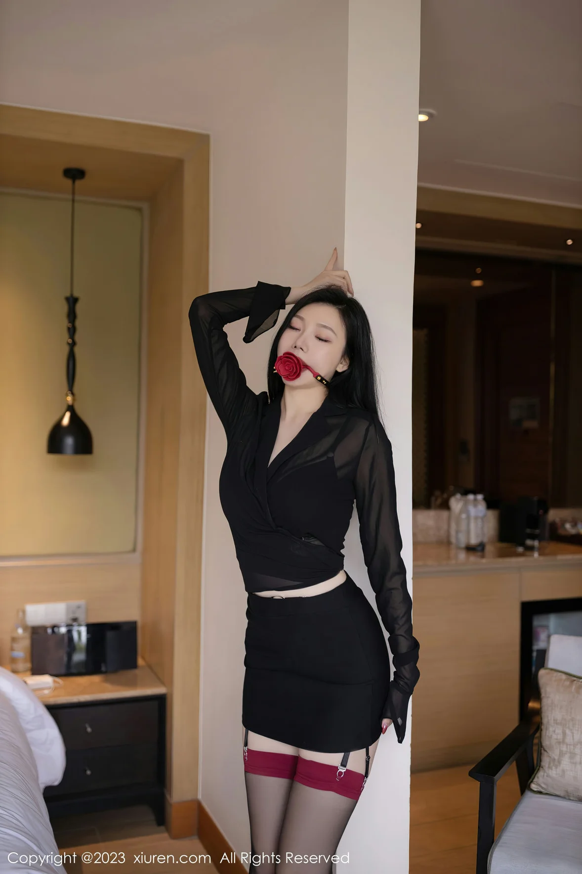  XiuRen 秀人 No.6867 安然anran 魅惑黑丝性感写真 [81P]第8张