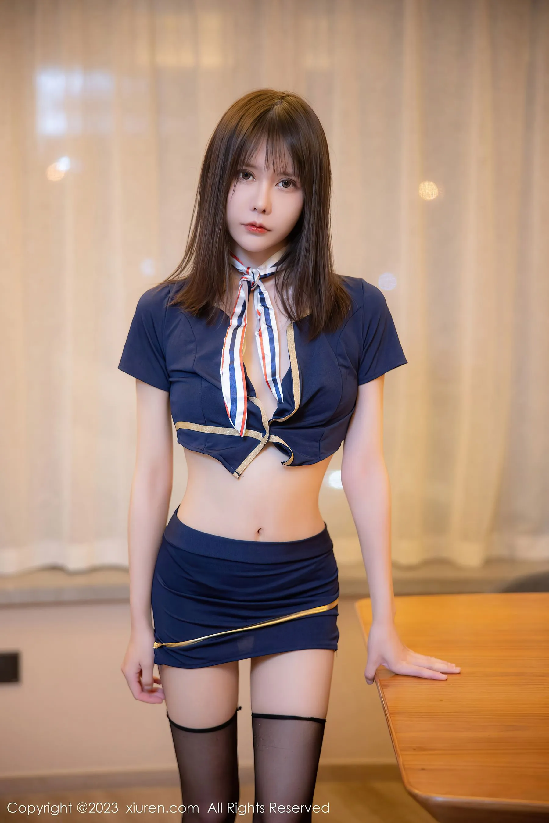  秀人网 No.6354 甜佳佳 黑丝美腿第3张