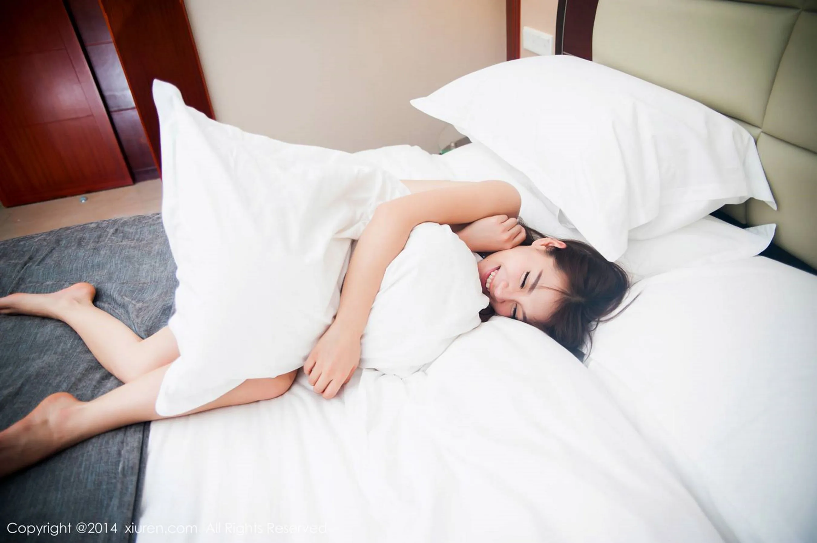  Vetiver嘉宝贝儿《性感比基尼+内衣》 秀人网 No.251第11张