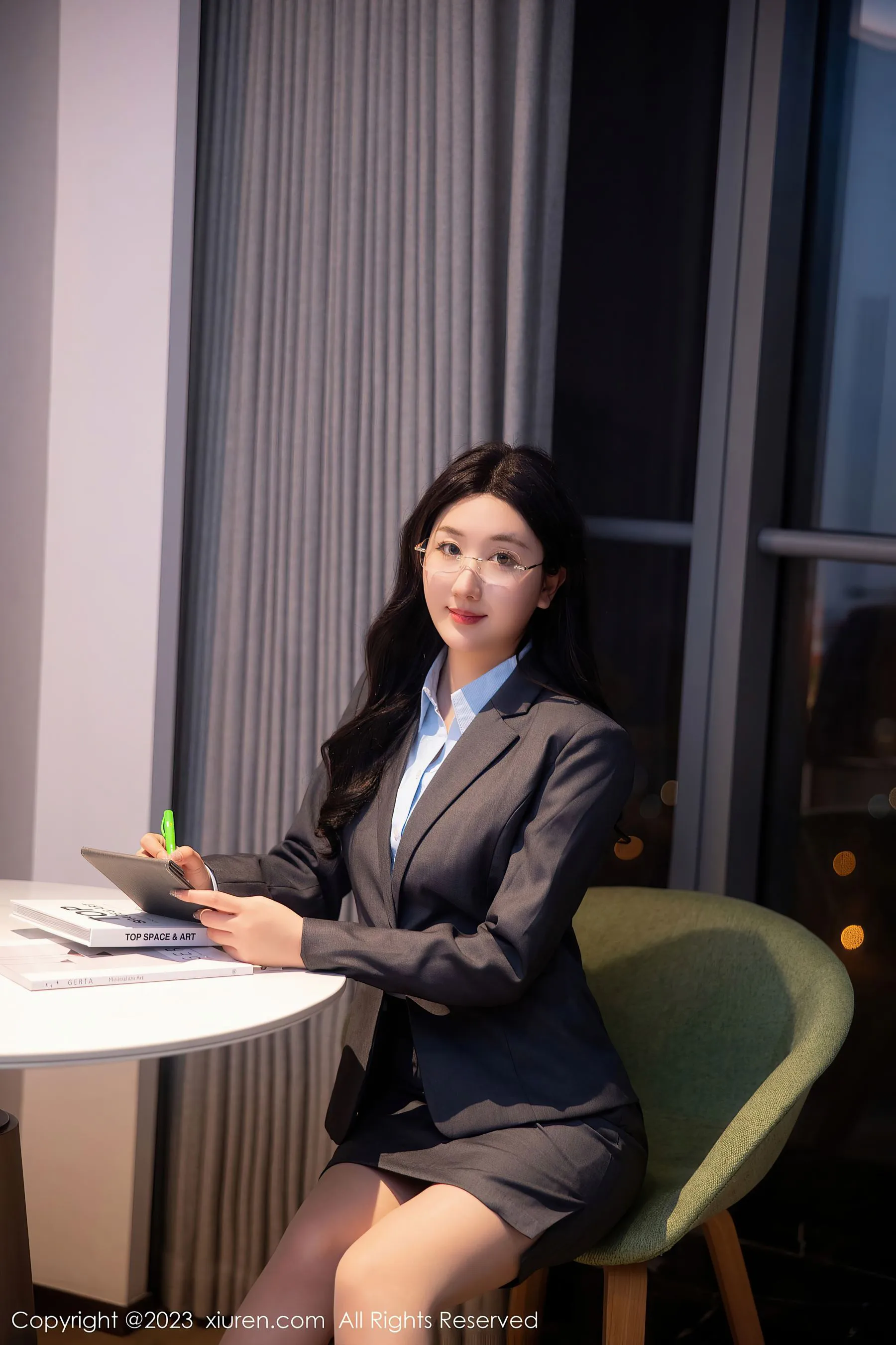  秀人网 No.6607 江真真 丝袜制服第23张