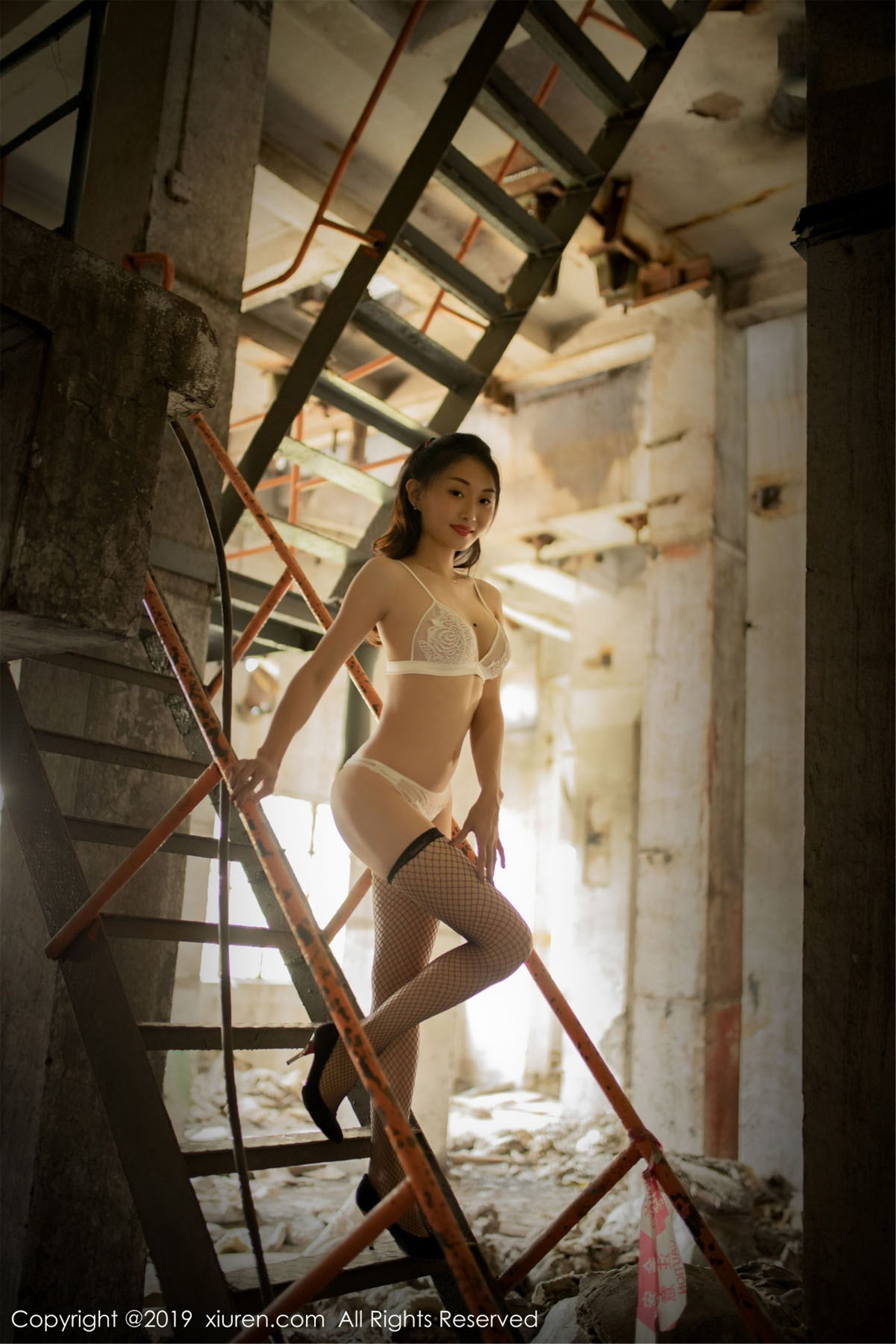 XiuRen 秀人网 No.1528 狐小妖Baby第8张