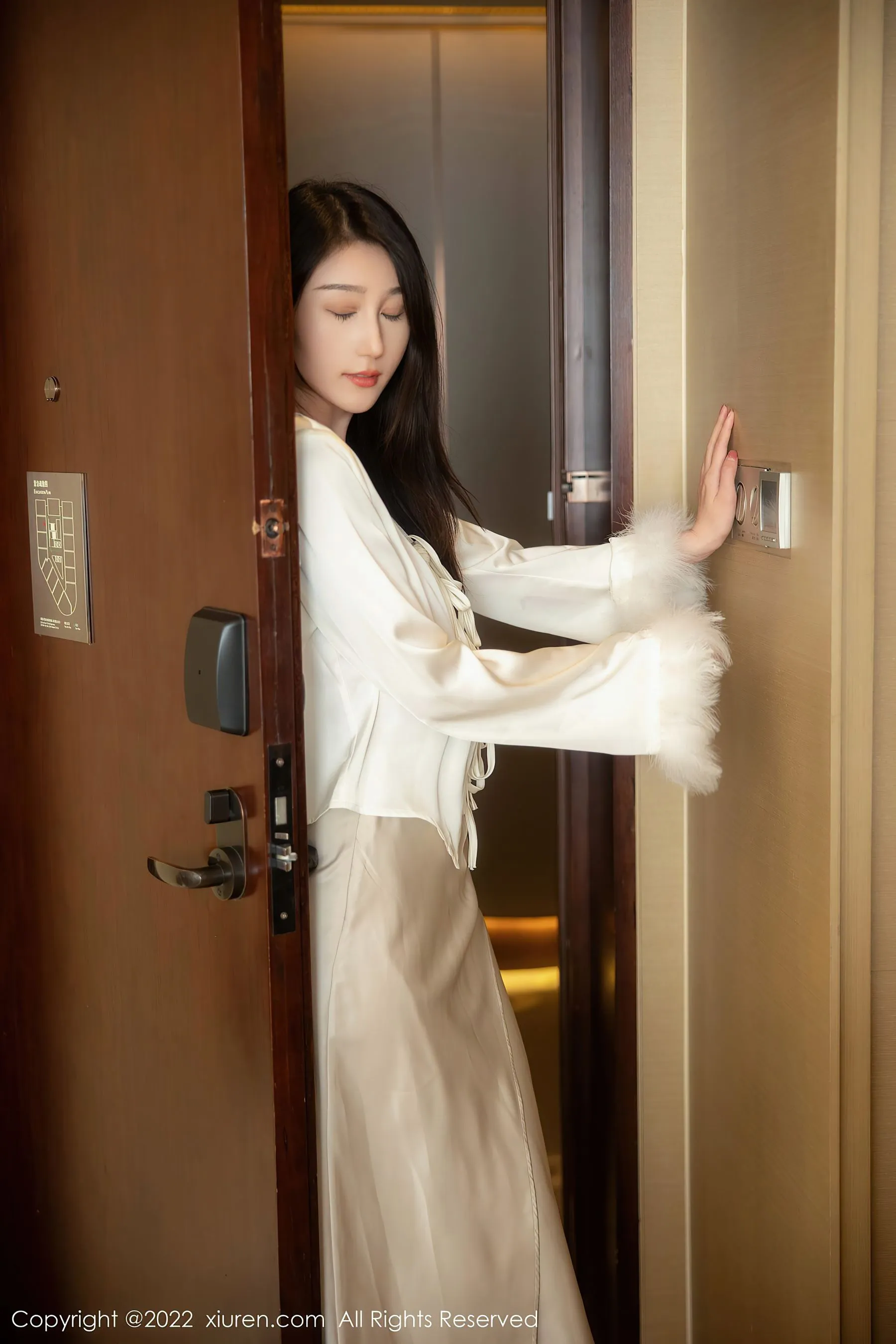  秀人网 No.5734 薇薇酱第19张