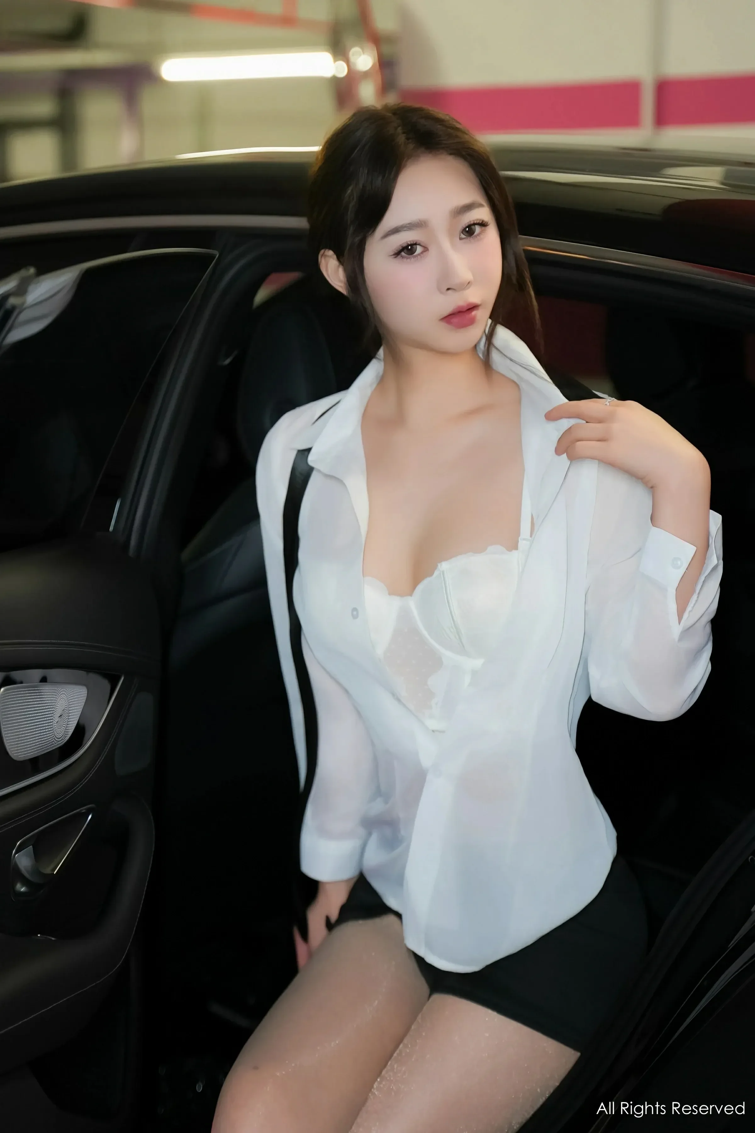  XiuRen 秀人 No.8613 软糖爱喝奶 [68P]第9张