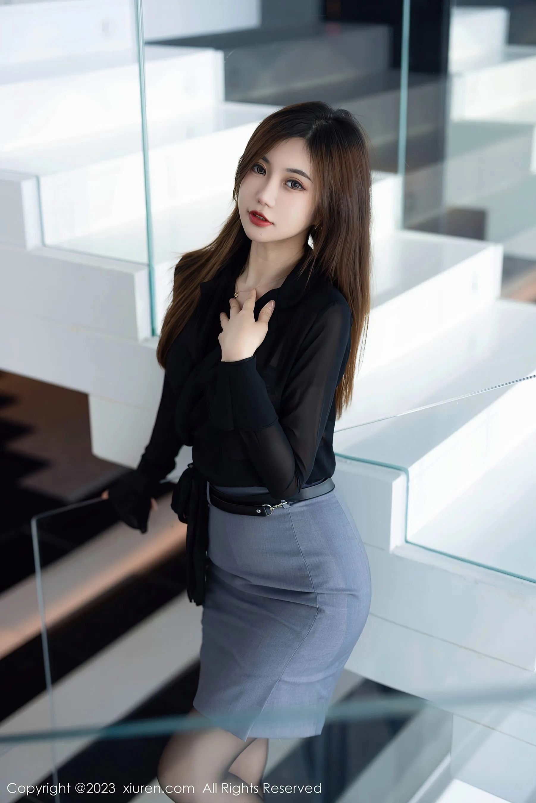  秀人网 No.6770 绮里嘉ula 短裙黑丝第21张