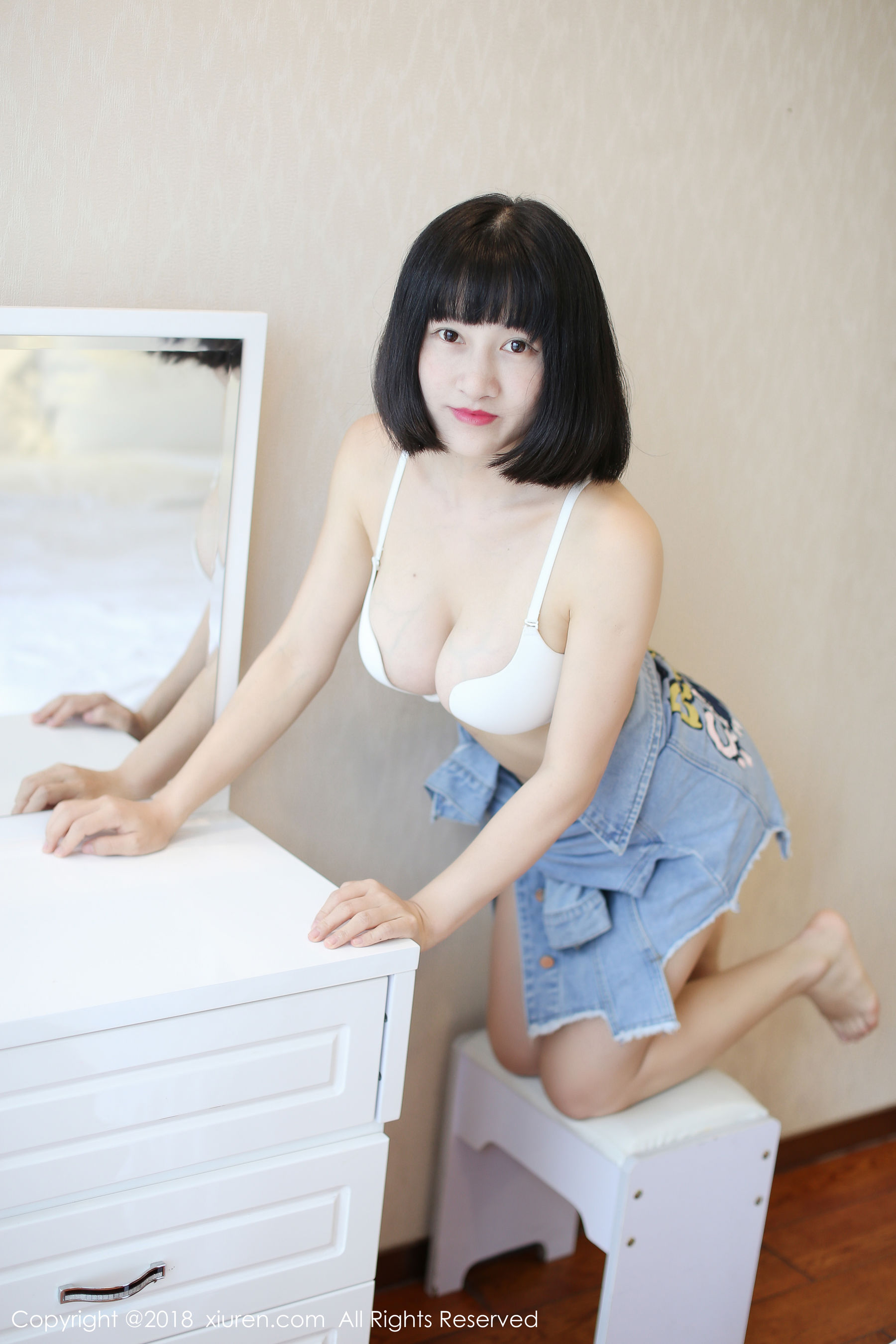 模特@小探戈《玉体浑如雪》 XiuRen 秀人网 No.1001第13张