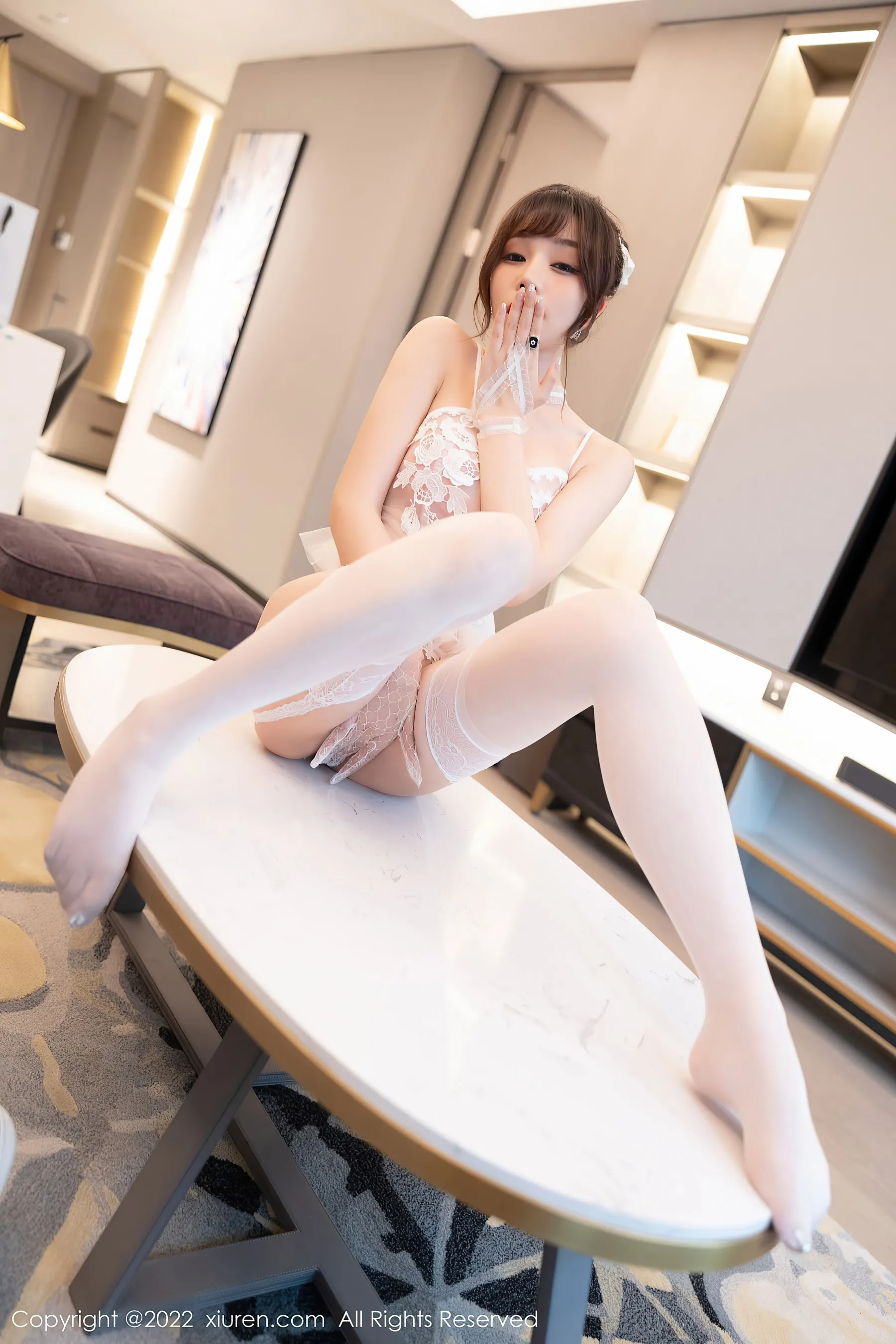  秀人网 No.4840 芝芝Booty 丝袜美腿写真第8张