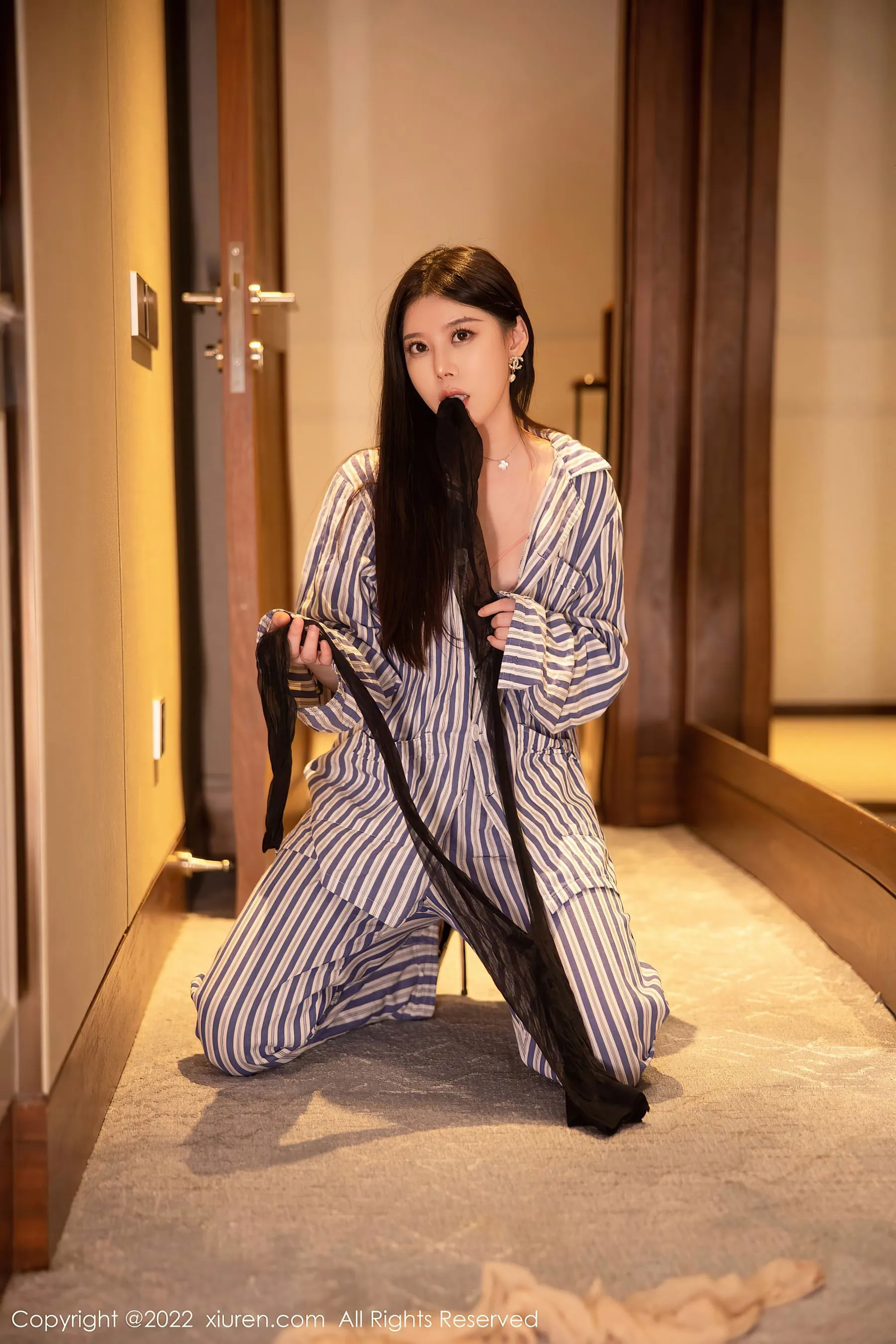  秀人网 No.5820 白茹雪第15张