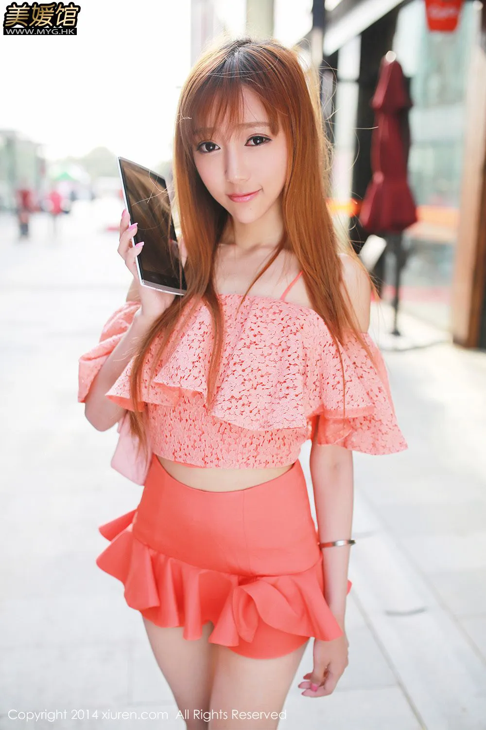 王馨瑤Yanni《驰为数码宣传片》 秀人网 No.135第7张