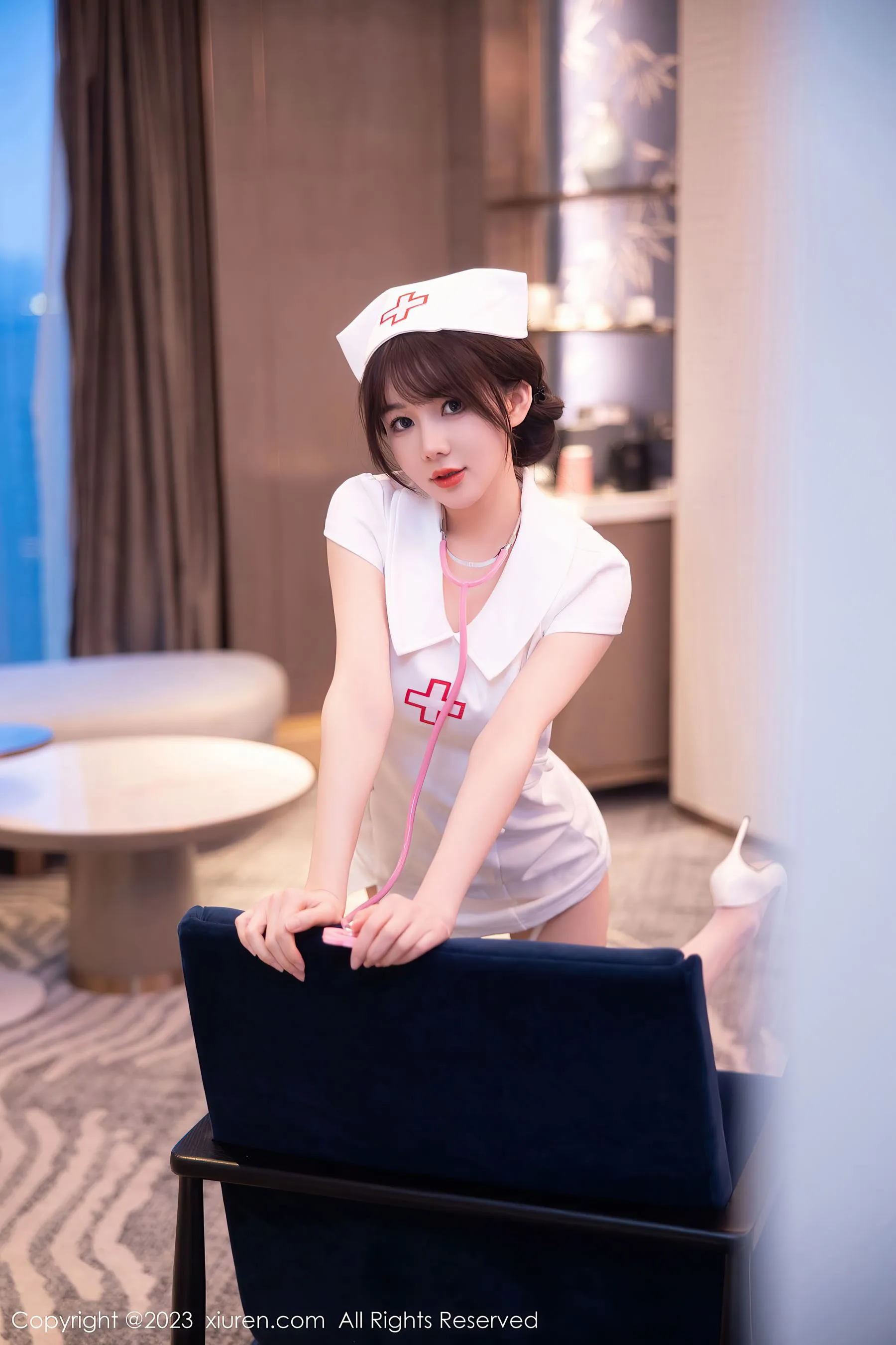  秀人网 No.6221 婠婠么 护士服丝袜第24张