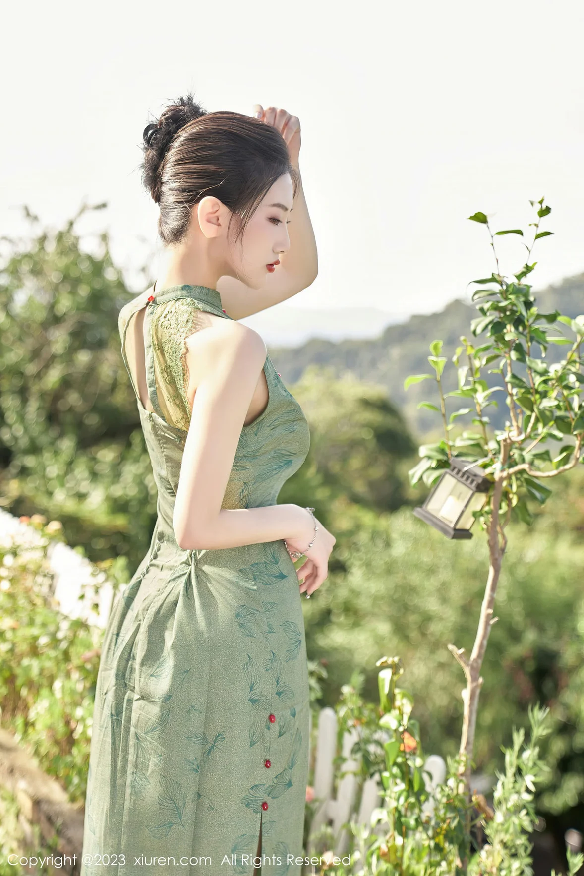  XiuRen 秀人 No.7181 沈青黛 翠绿色旗袍性感写真 [99P]第6张