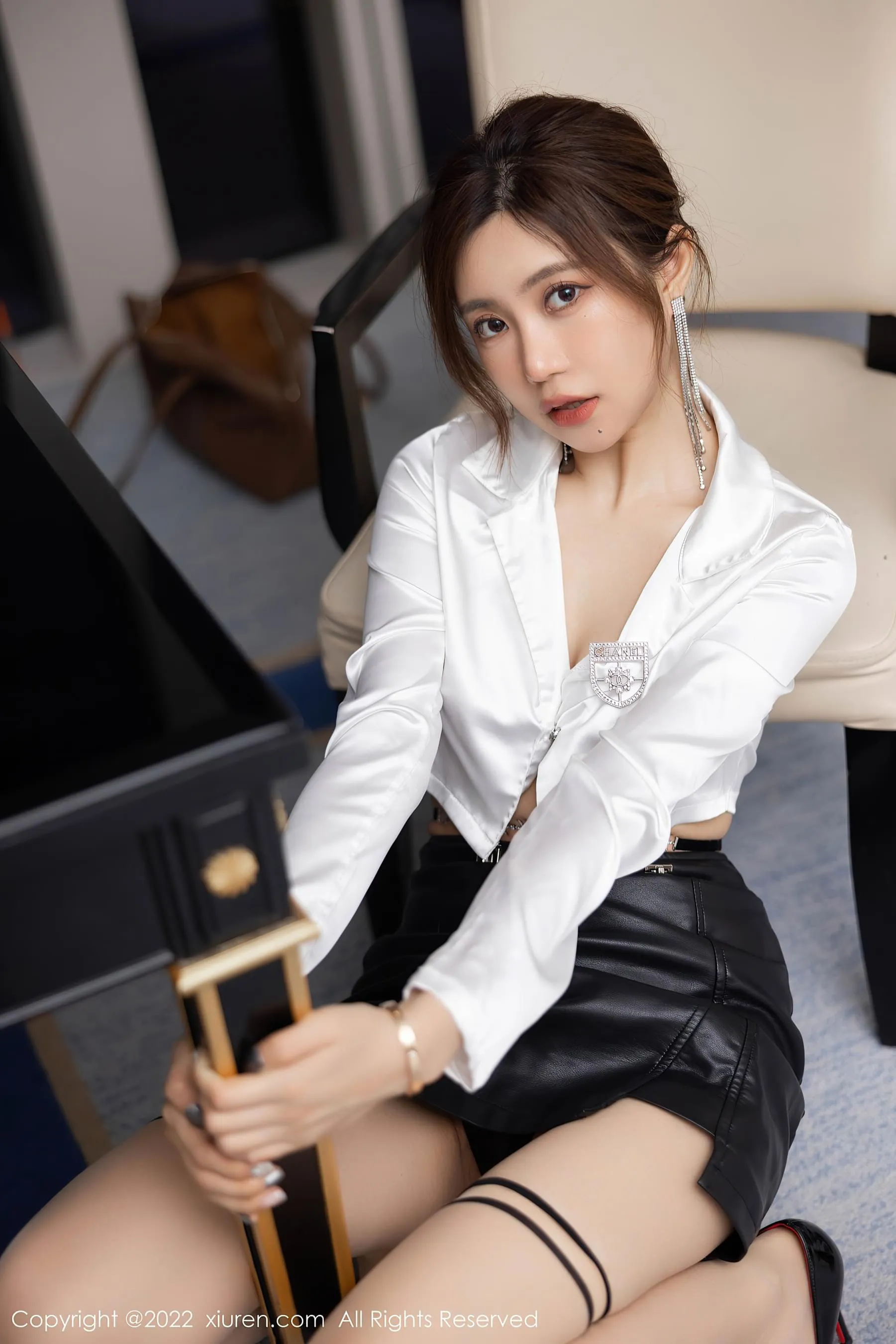  秀人网 No.5189 绮里嘉ula第2张