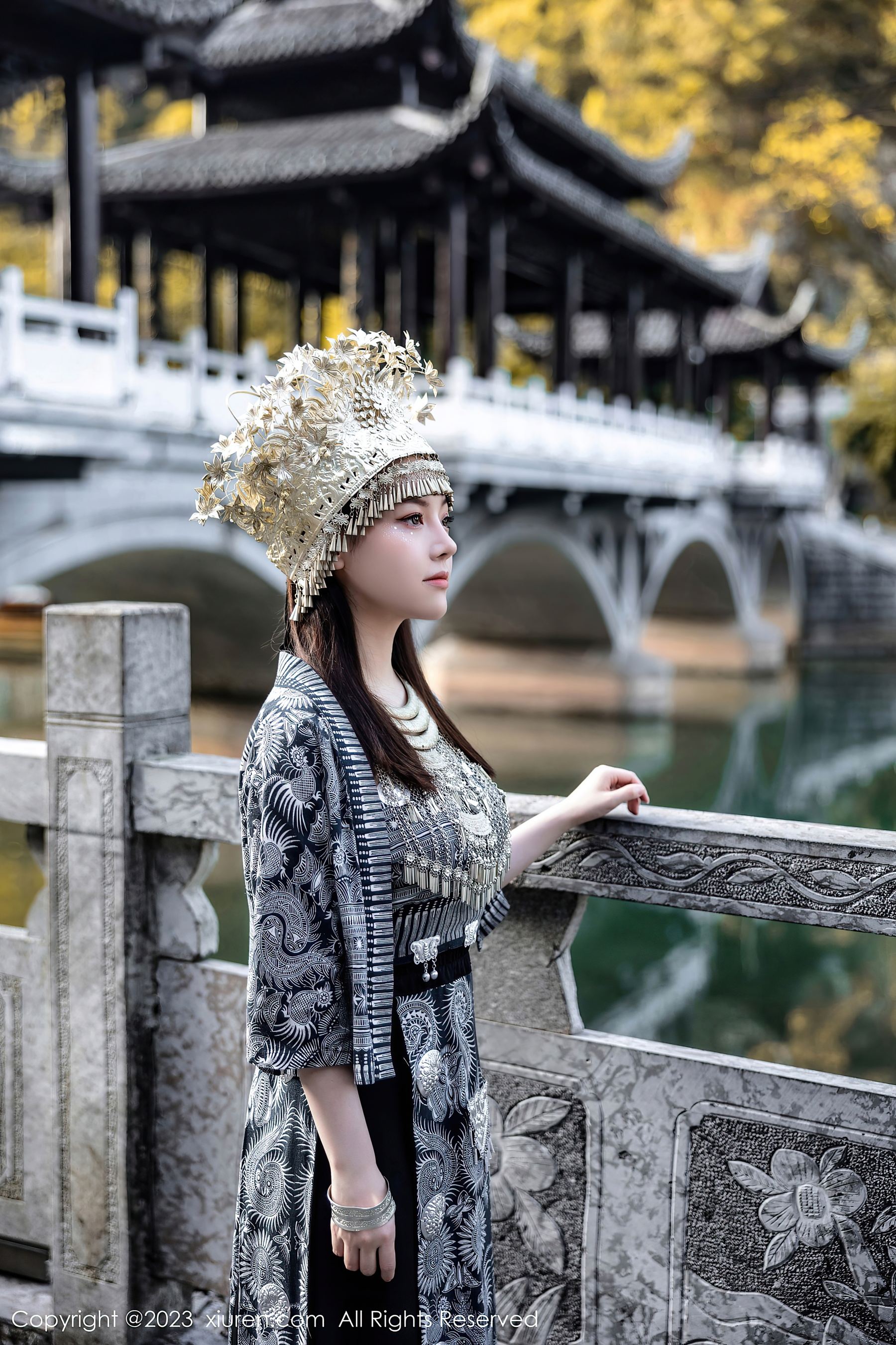  XiuRen 秀人 No.7448 豆瓣酱 苗族服饰第23张