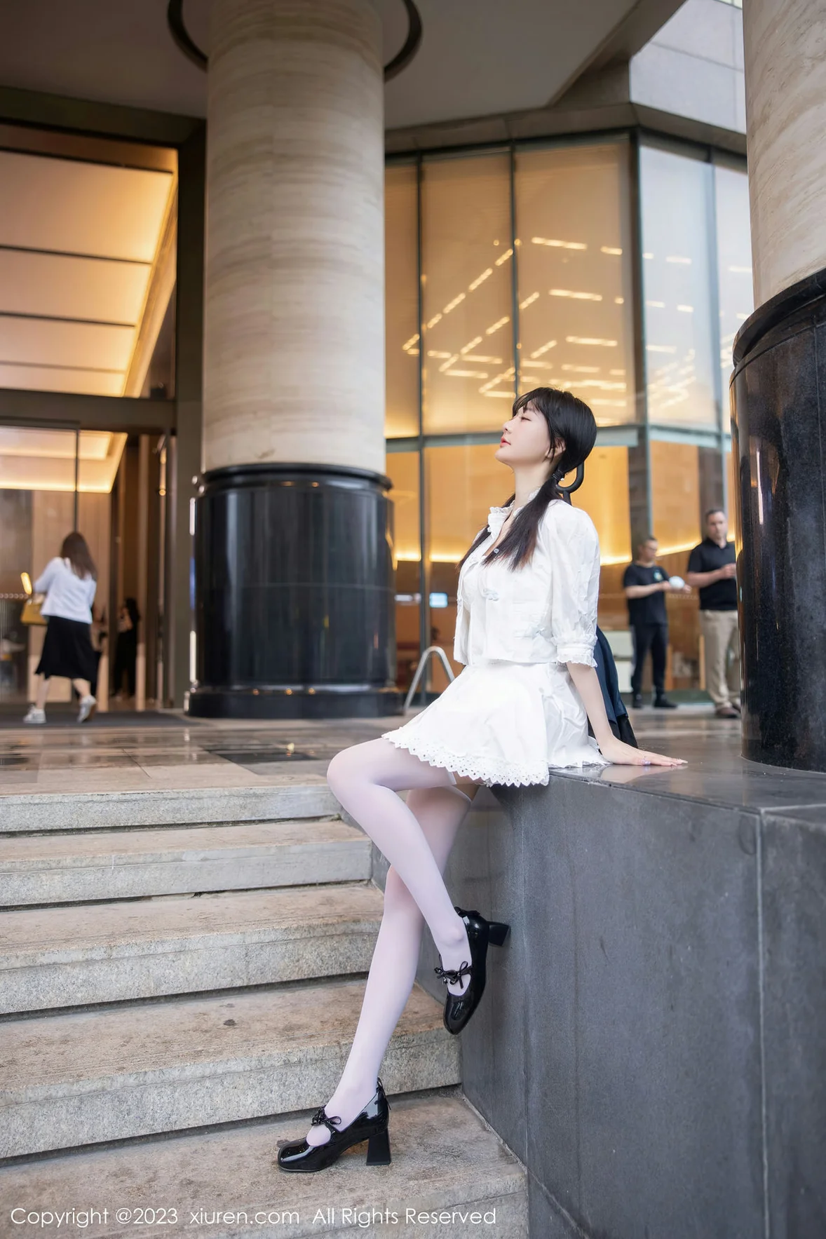  XiuRen 秀人 No.6933 幼幼 连衣短裙性感写真 [84P]第3张