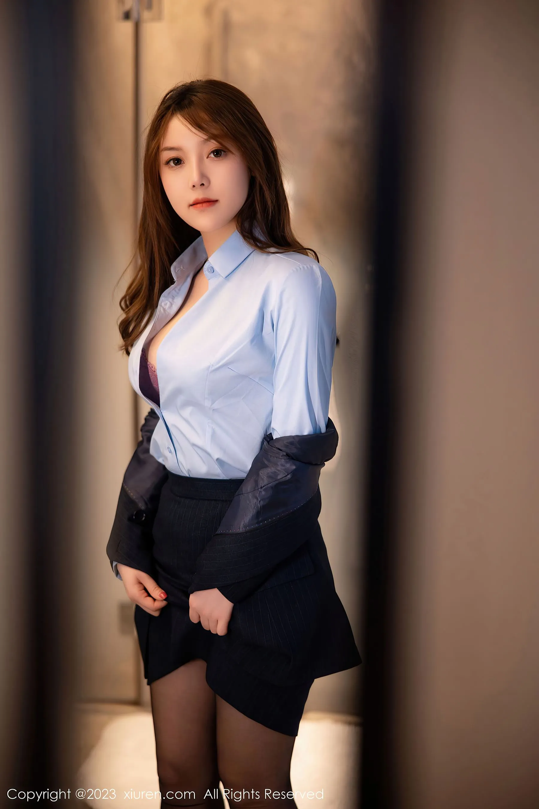  秀人网 No.6190 豆瓣酱 制服美臀第1张