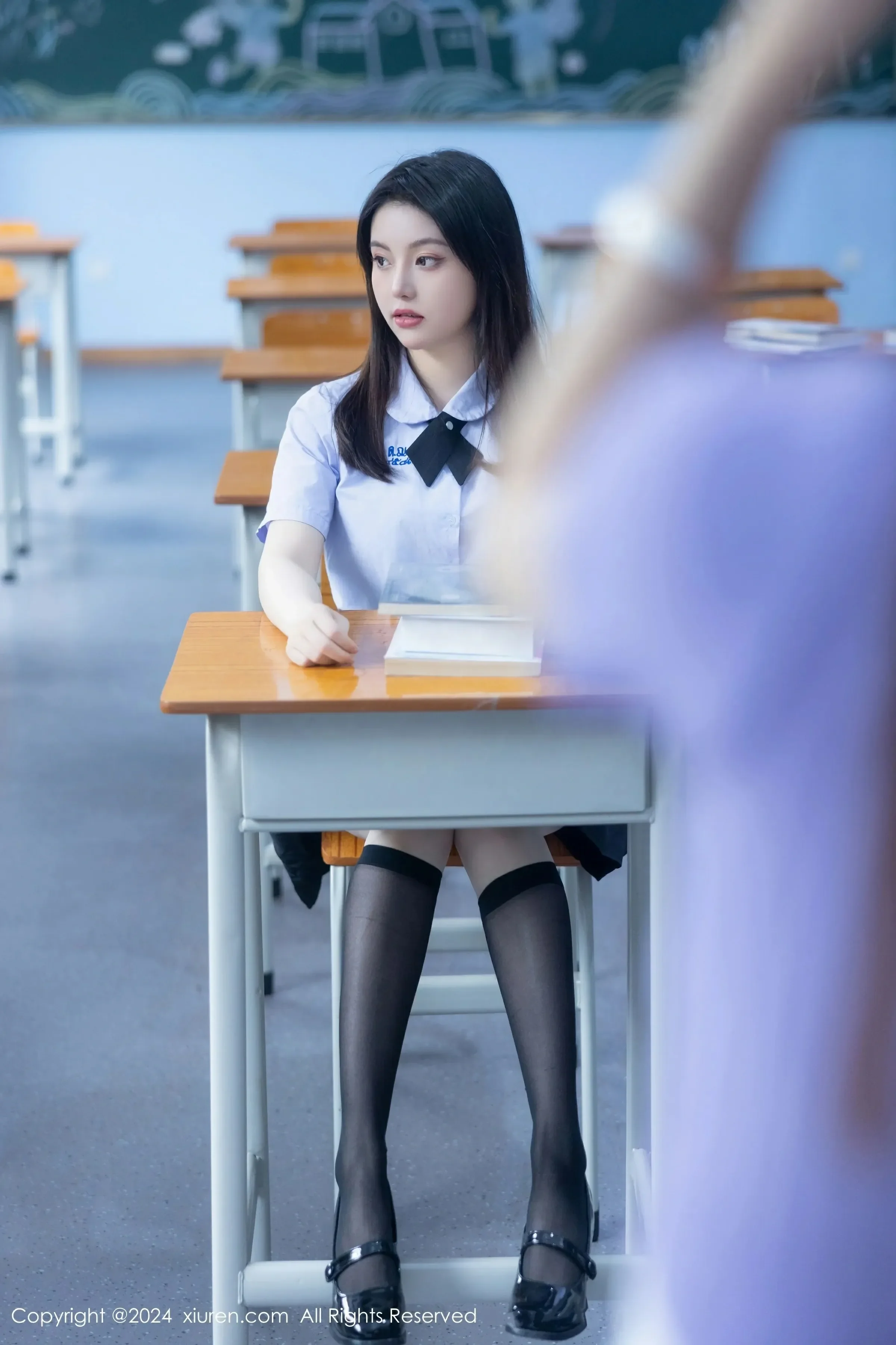  XiuRen 秀人 No.8319 豆瓣酱 模特合集 [81P]第4张