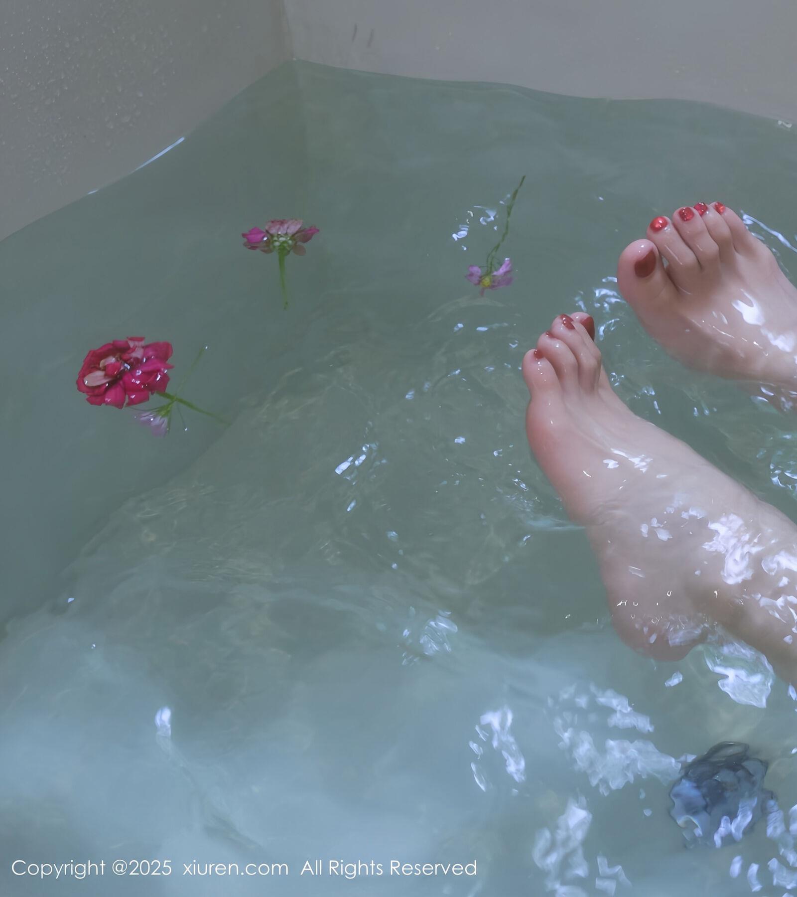  秀人网 尹甜甜sunny No.10842 [65P]第10张