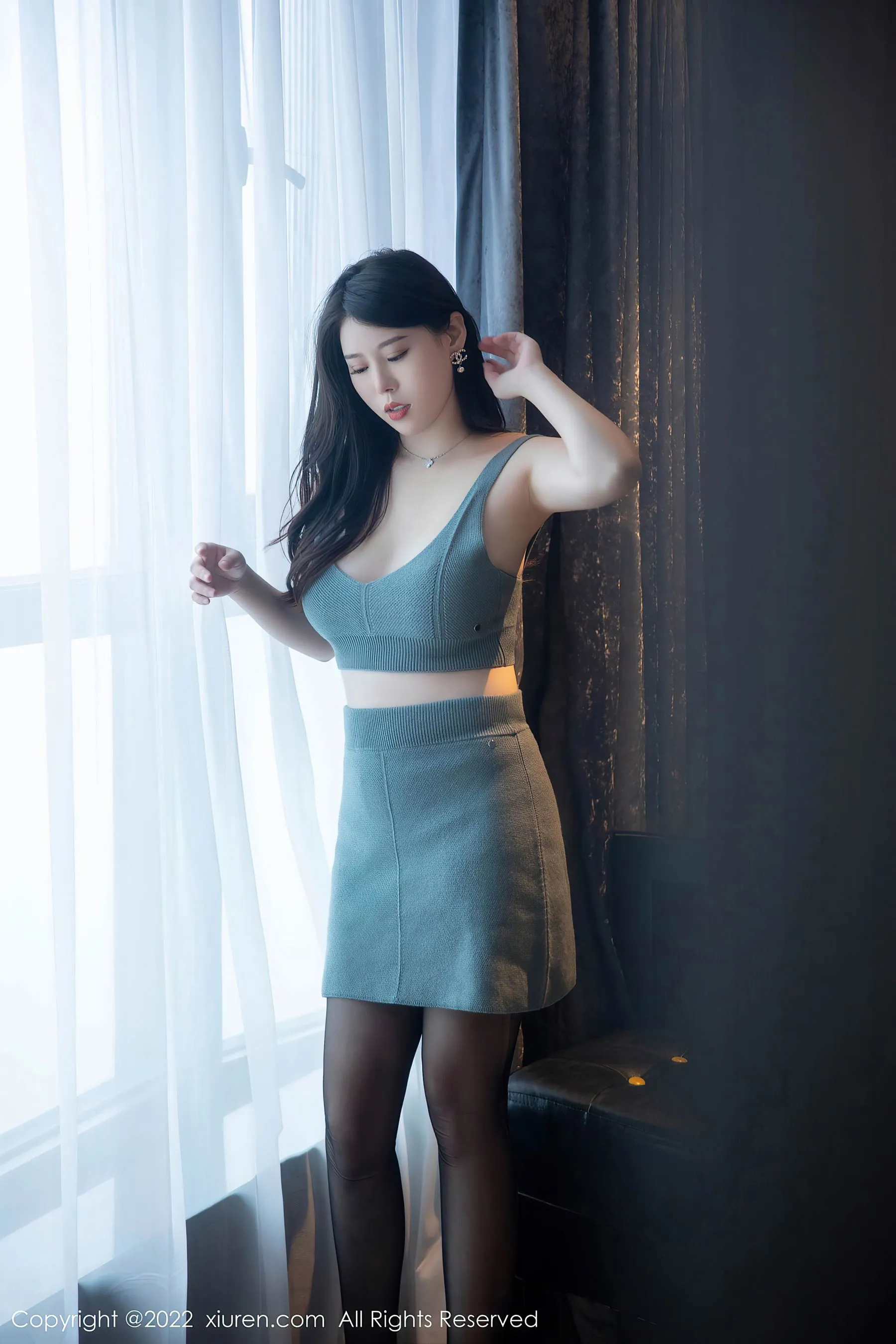  秀人网 No.5892 白茹雪 黑丝美臀第3张