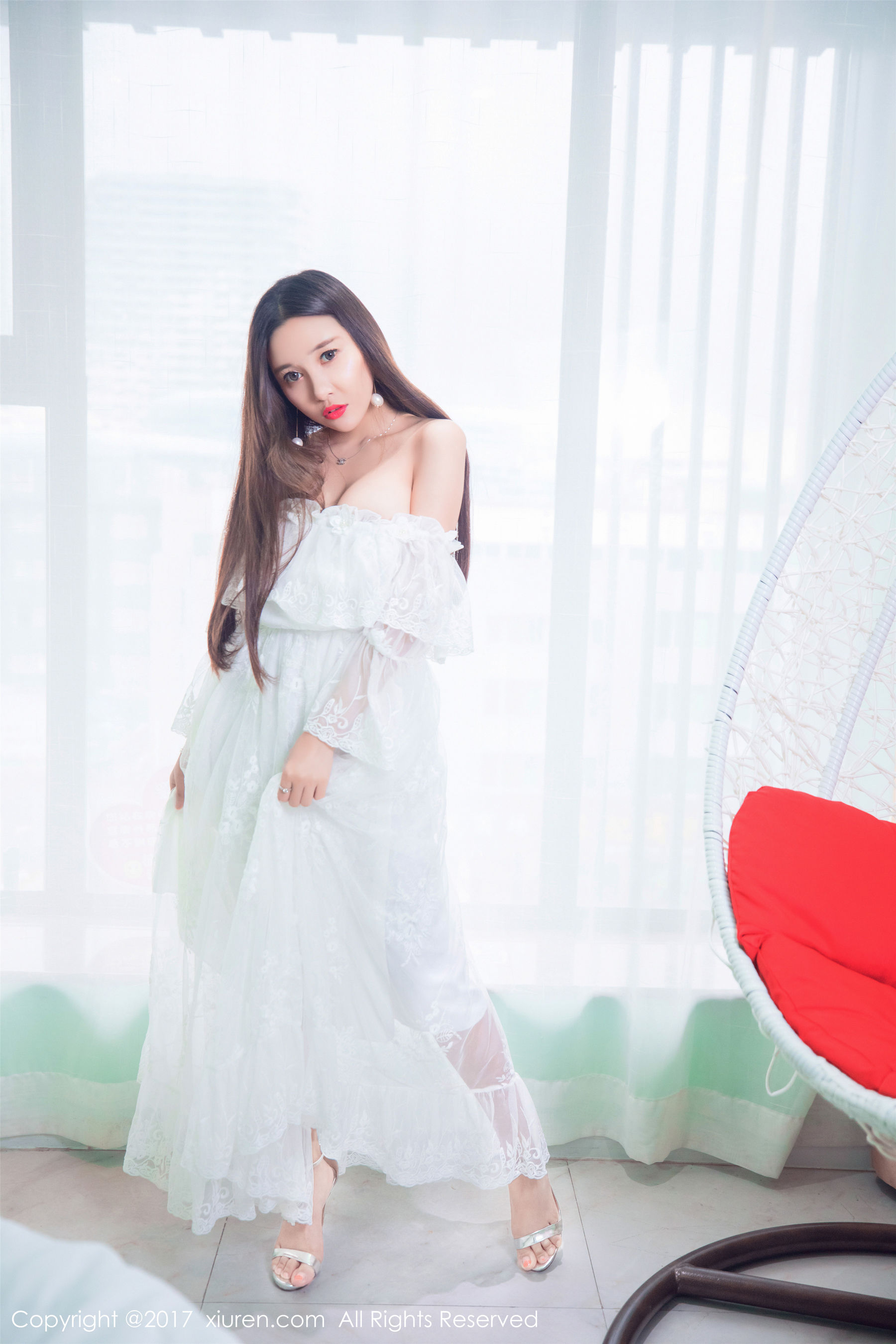  李梓熙《花仙子+迷人的小妖精》 秀人网XIUREN No.798第3张