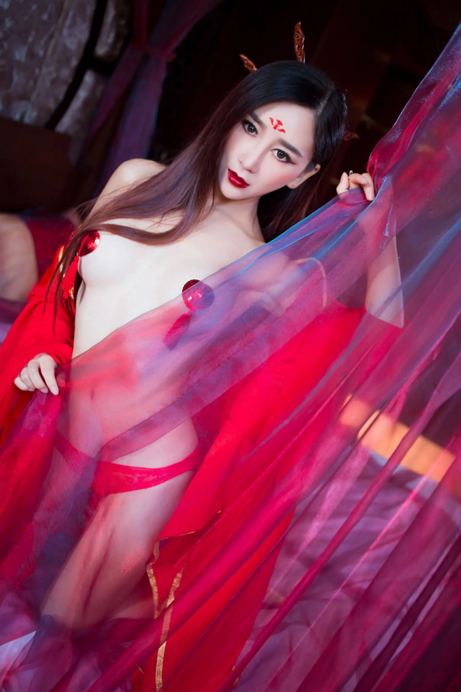 邹晶晶《花千骨 ? 魔化》COS 秀人网 No.382第5张