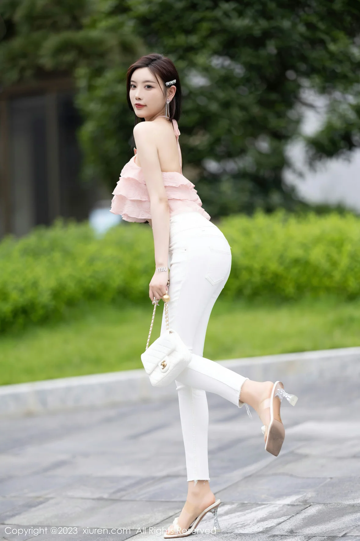  XiuRen 秀人 No.6907 杨晨晨Yome 女神玉体性感写真 [87P]第1张