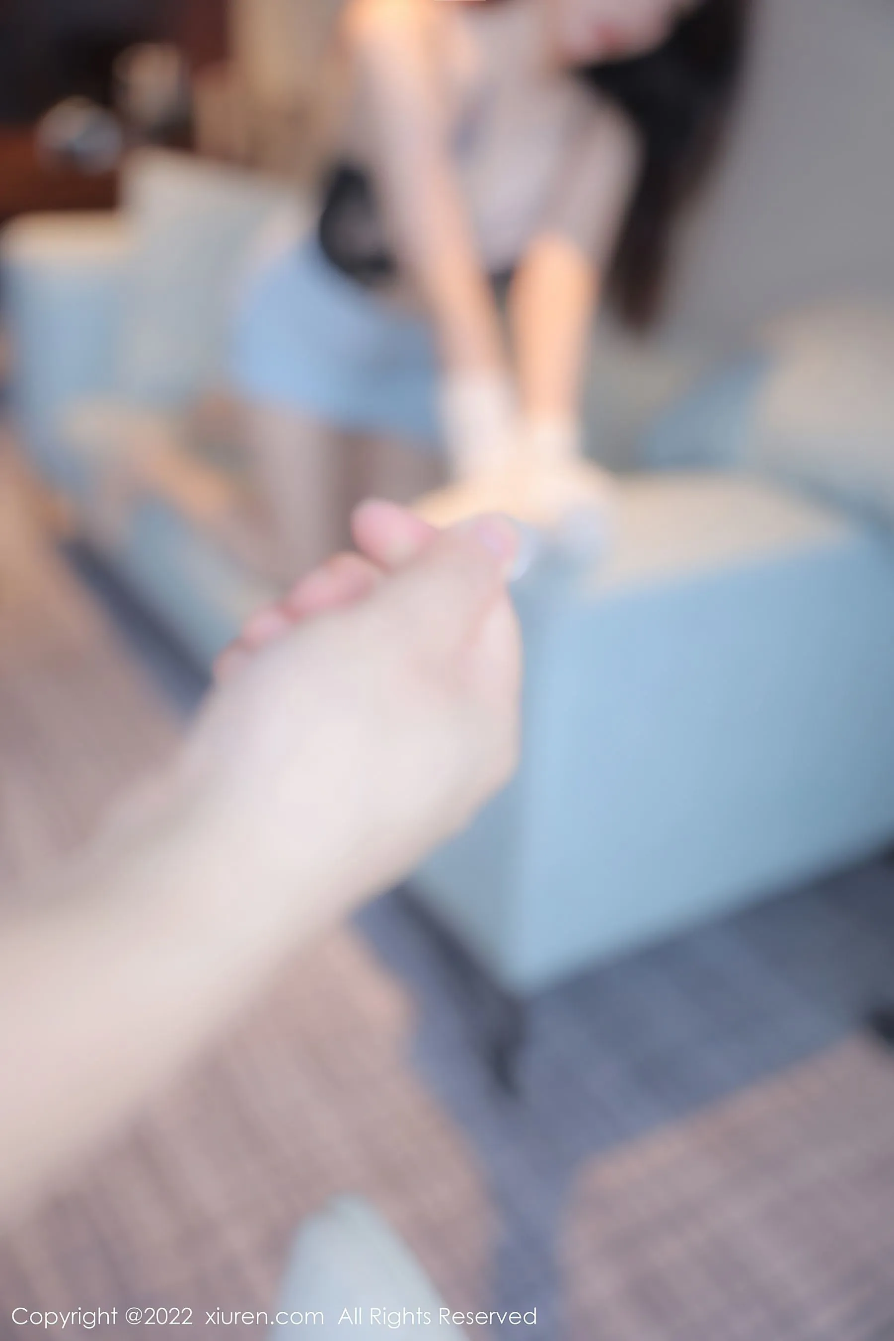  秀人网 No.5704 Arude薇薇第2张