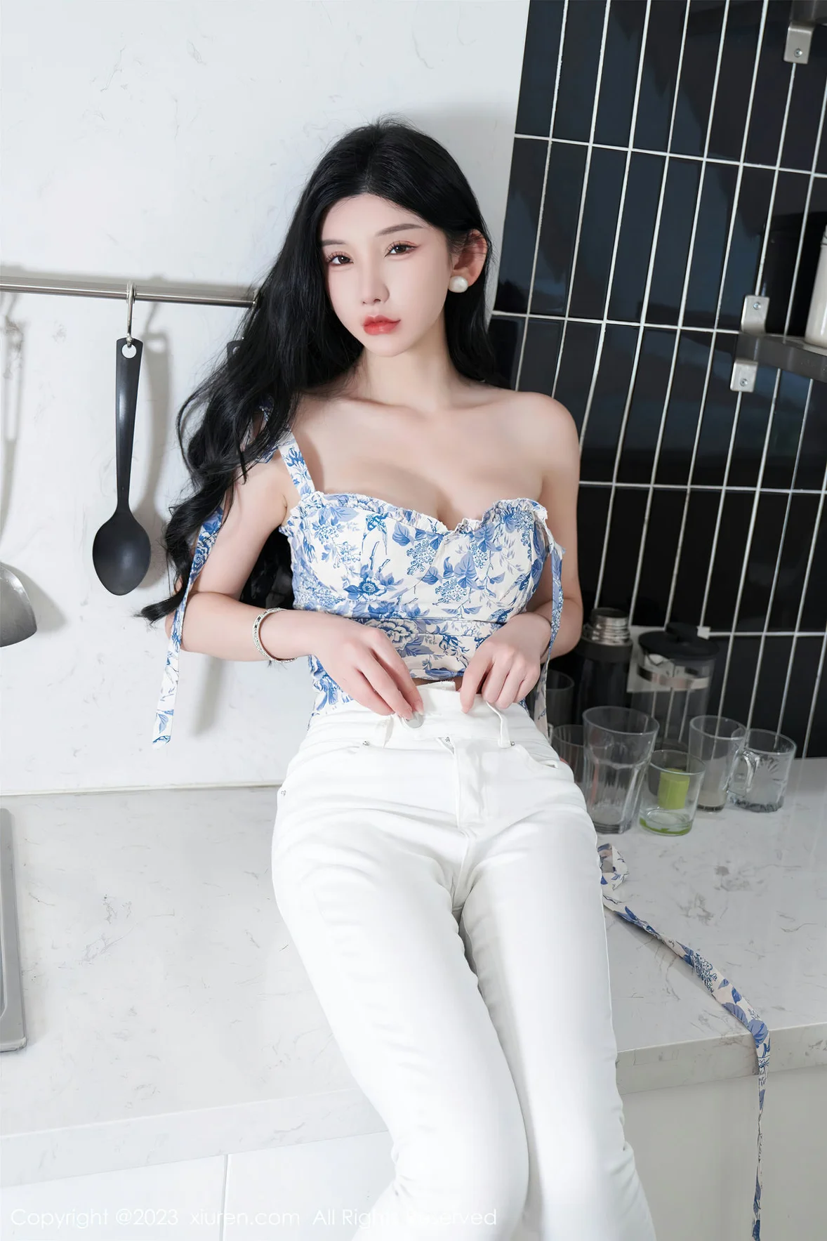  XiuRen 秀人 No.7225 周于希Sally 主题《可以给我你的微信嘛？》厦门旅拍 [103P]第14张