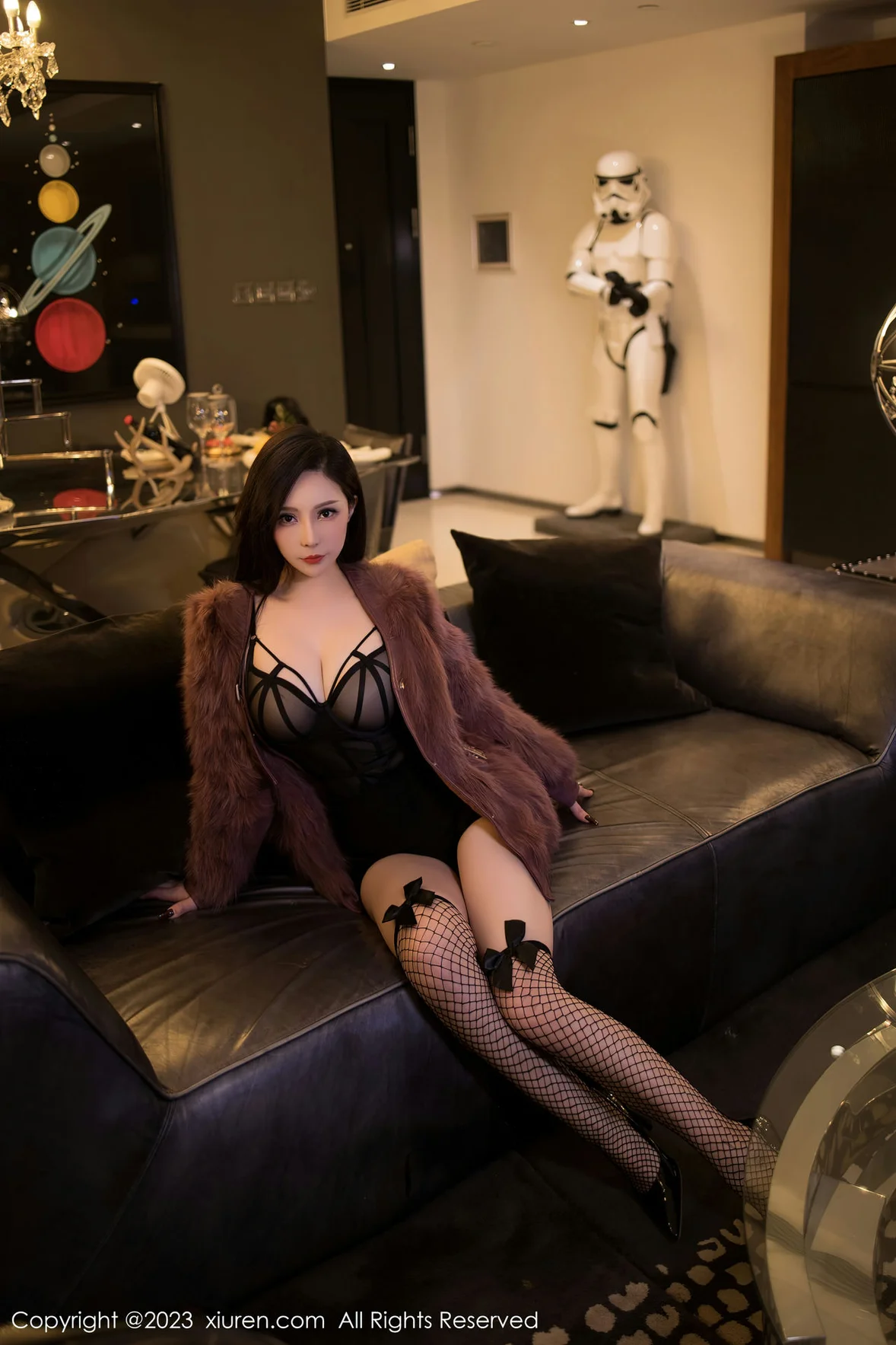  XiuRen 秀人 No.6908 大琪琪Emily 黑色情趣内衣 [83P]第1张