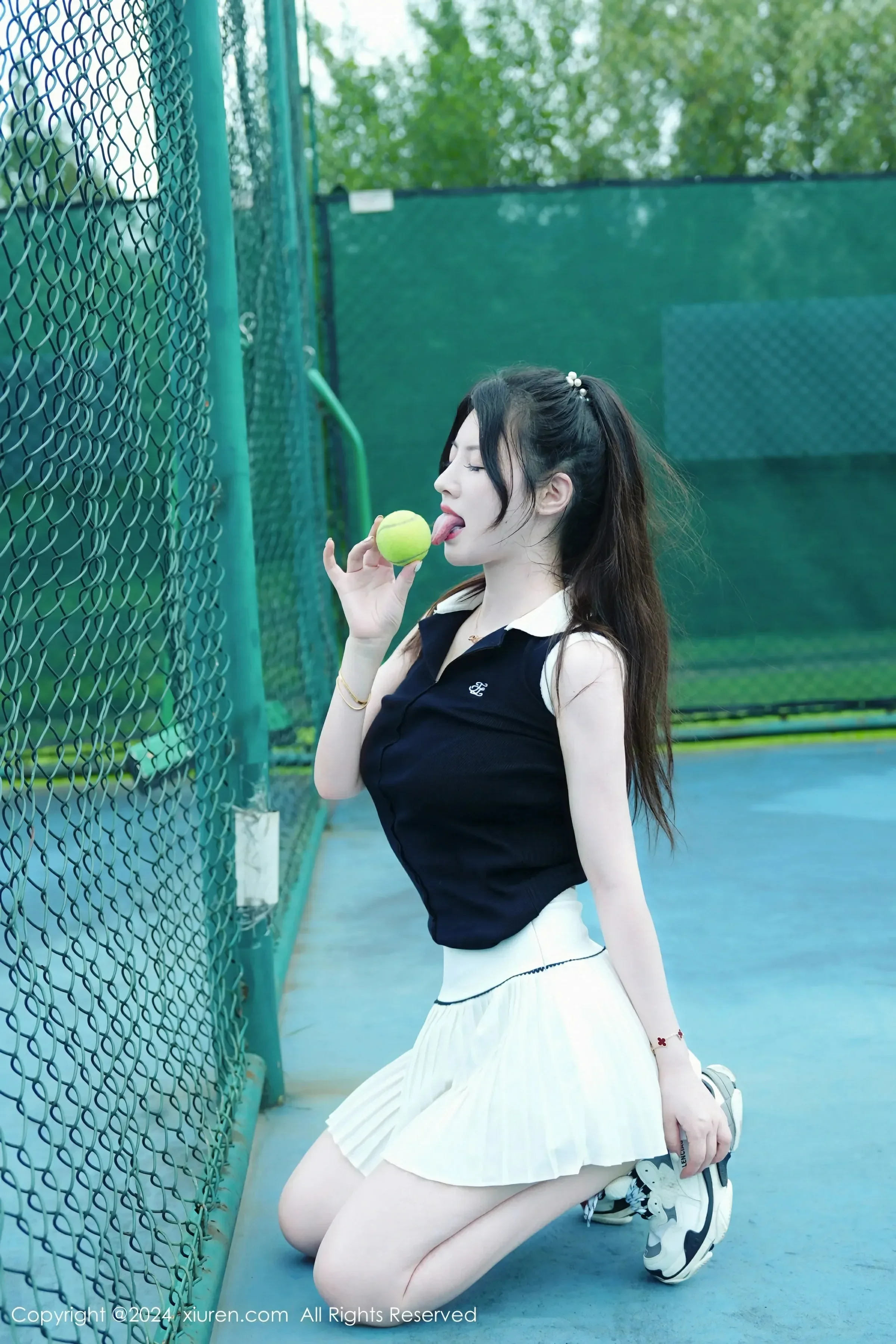  XiuRen 秀人 No.8821 诗诗kiki [74P]第15张