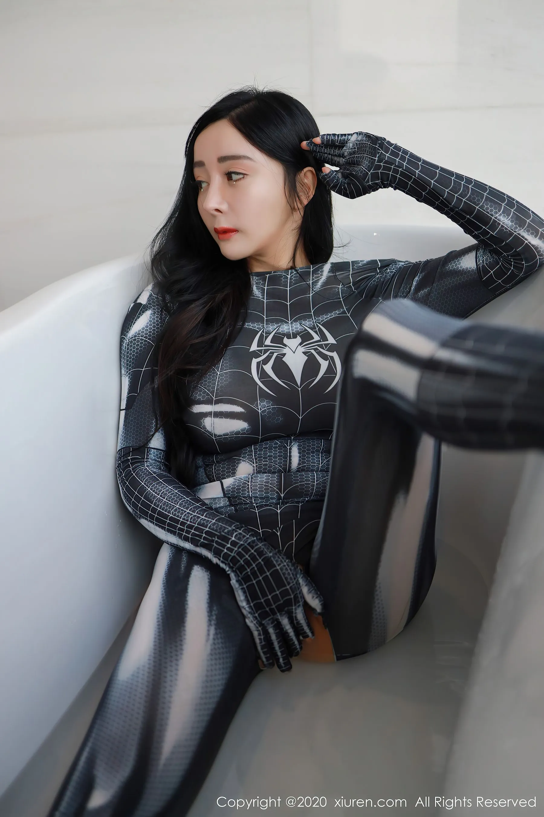  秀人 No.2951 允爾第8张