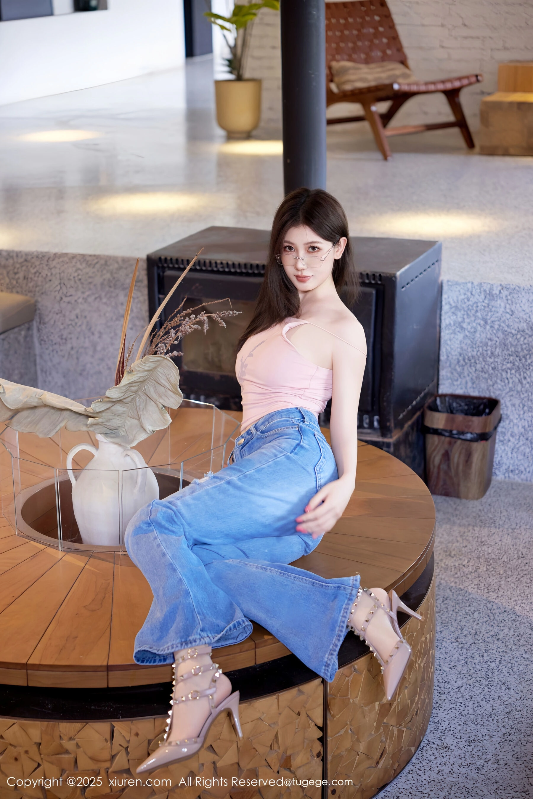  秀人网 尹甜甜sunny Vol.10983 [83P]第5张