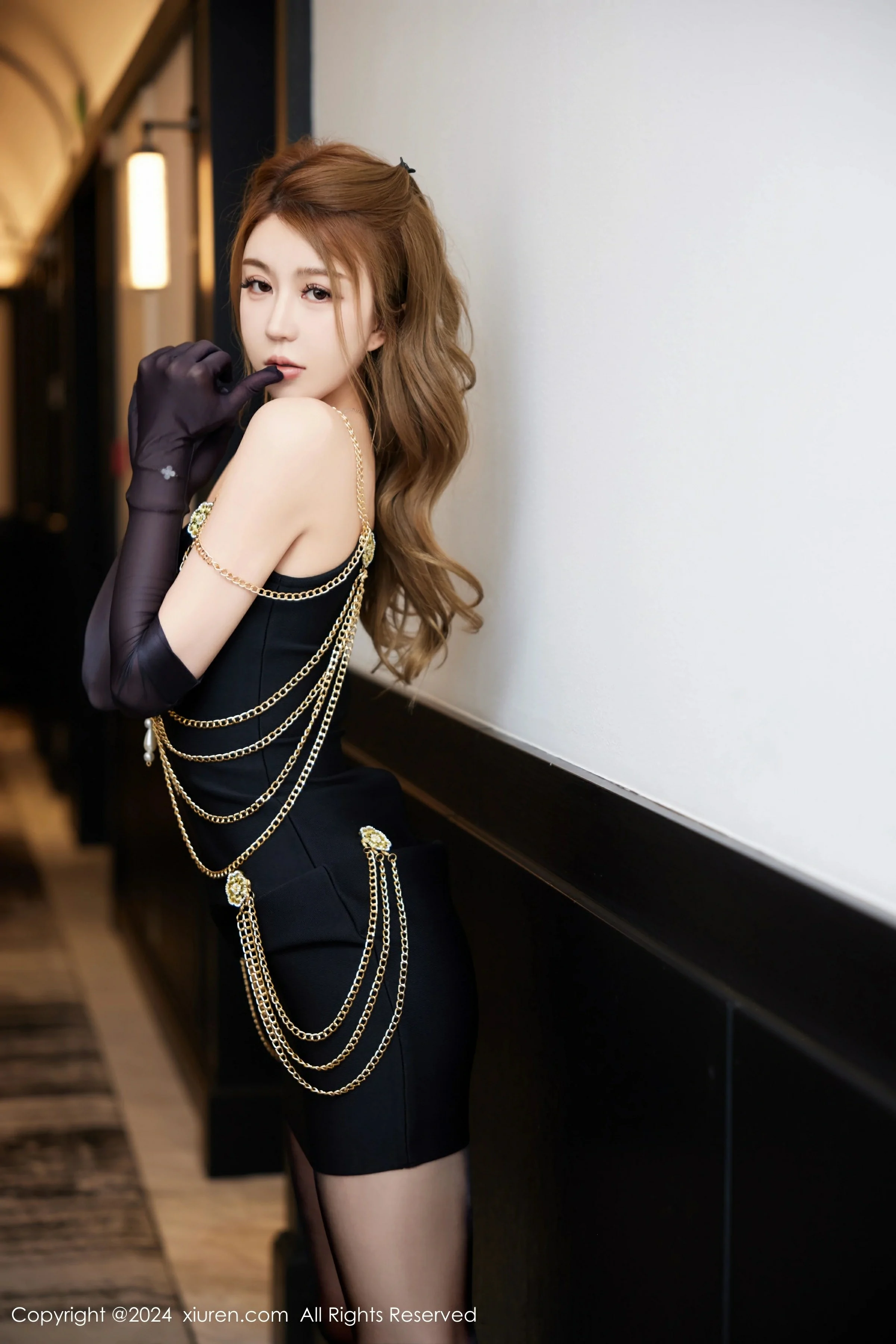  XiuRen 秀人 No.8968 Zoe柚柚 [81P]第3张