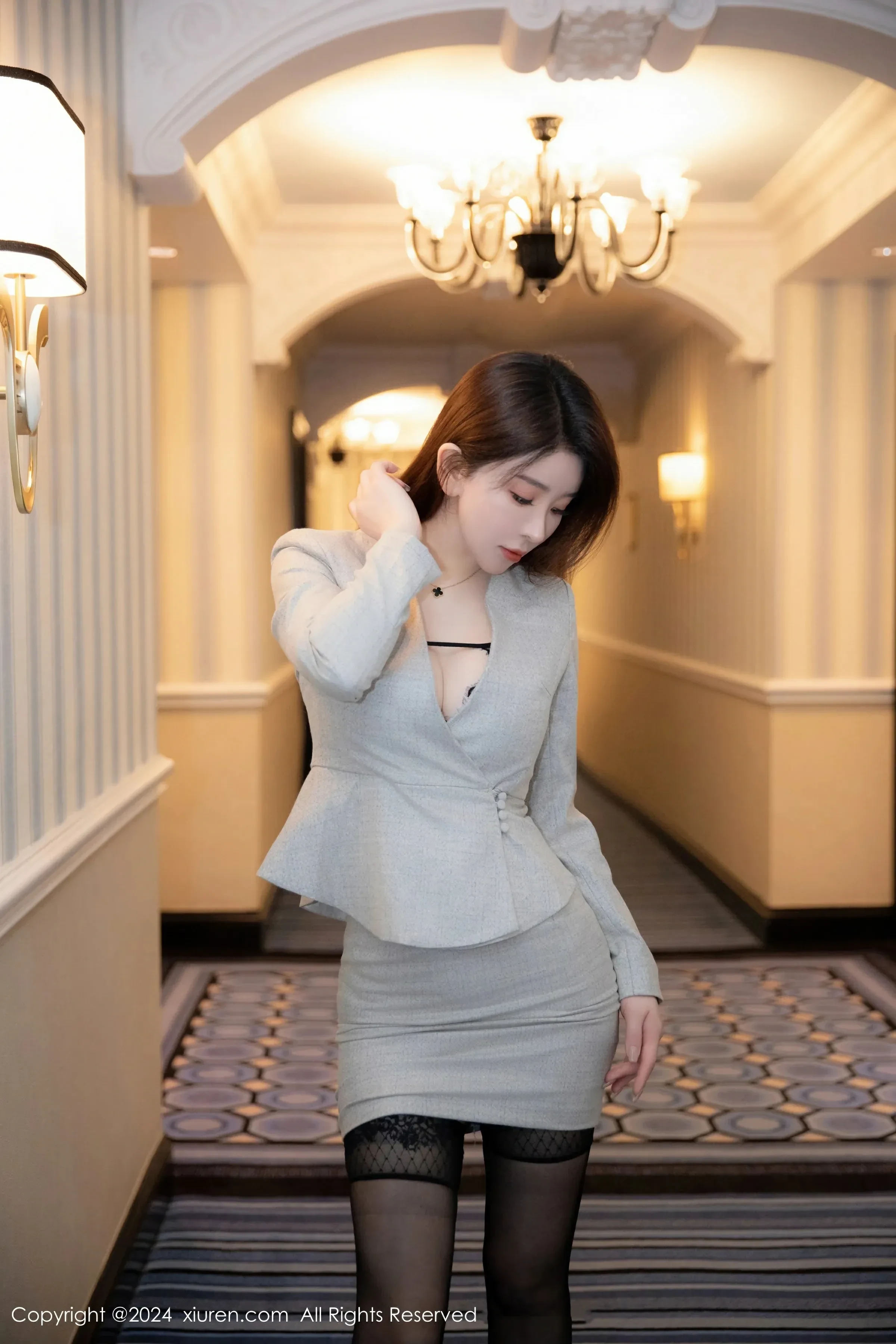  XiuRen 秀人 No.8716 雨儿酱eve [83P]第2张