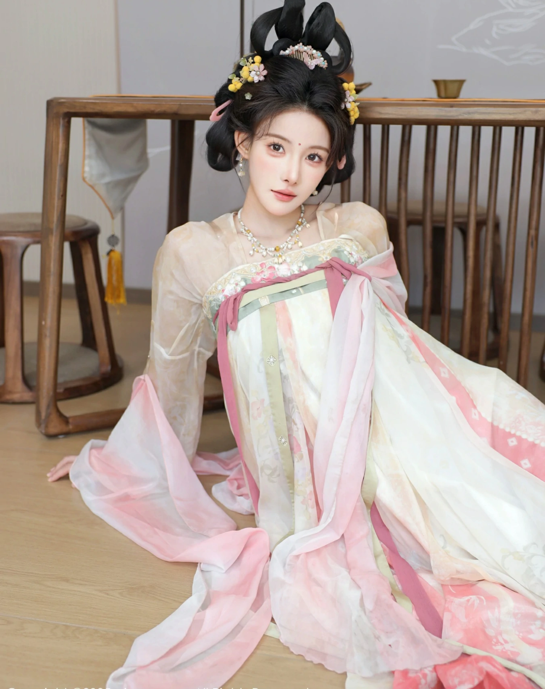  秀人网 No.10645 梨霜儿 [82P]第13张