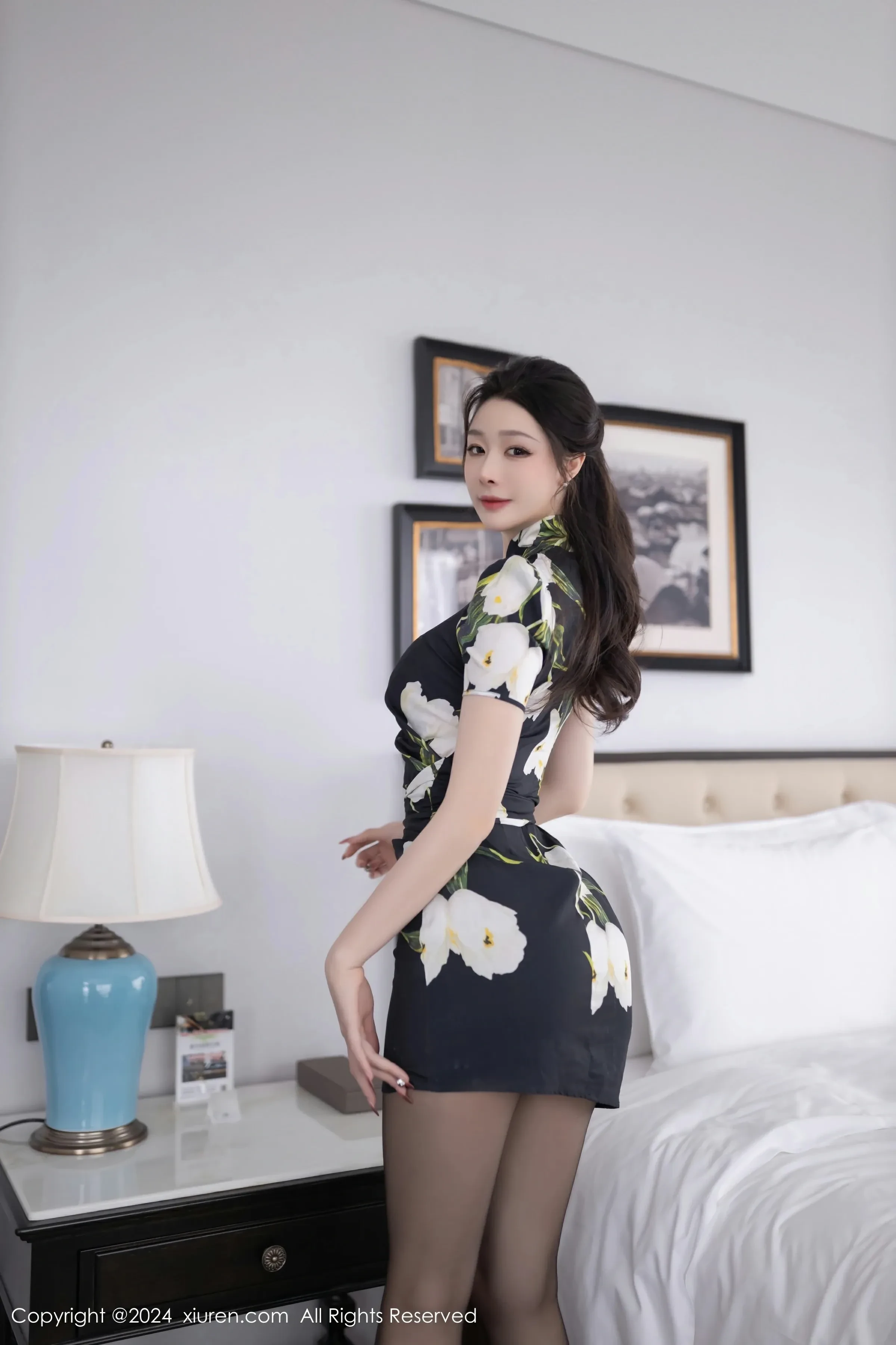  XiuRen 秀人 No.8768 小逗逗 [80P]第1张