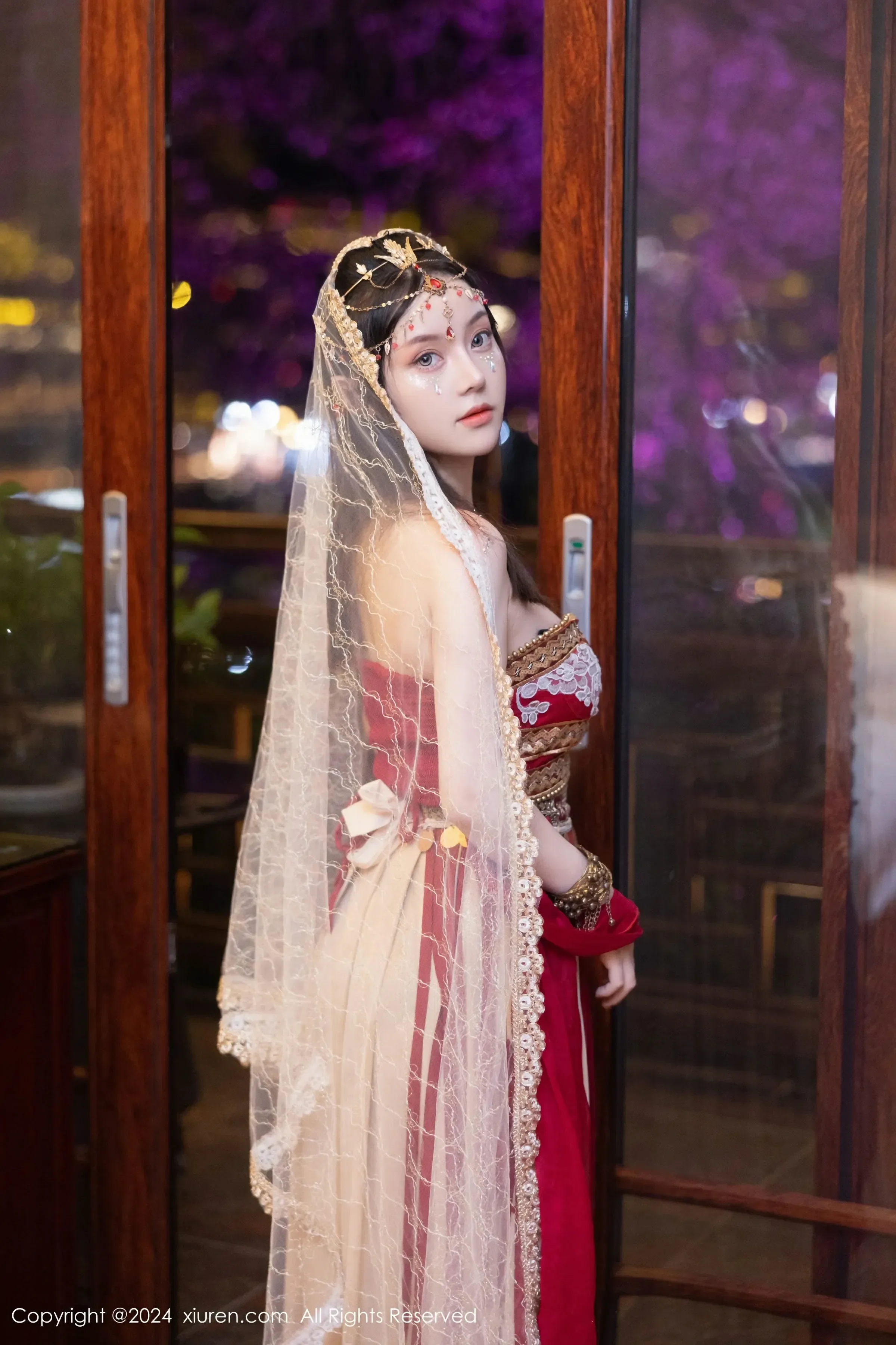  XiuRen 秀人 No.8349 豆瓣酱 [82P]第11张