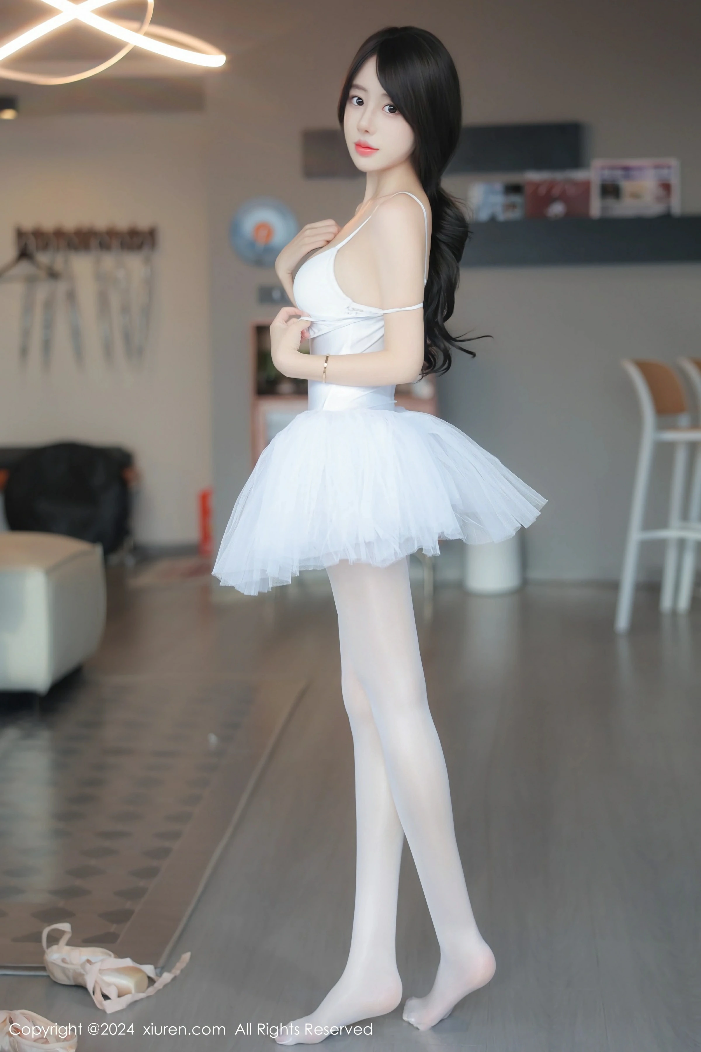  XiuRen 秀人 No.8564 桃妖夭 [80P]第2张