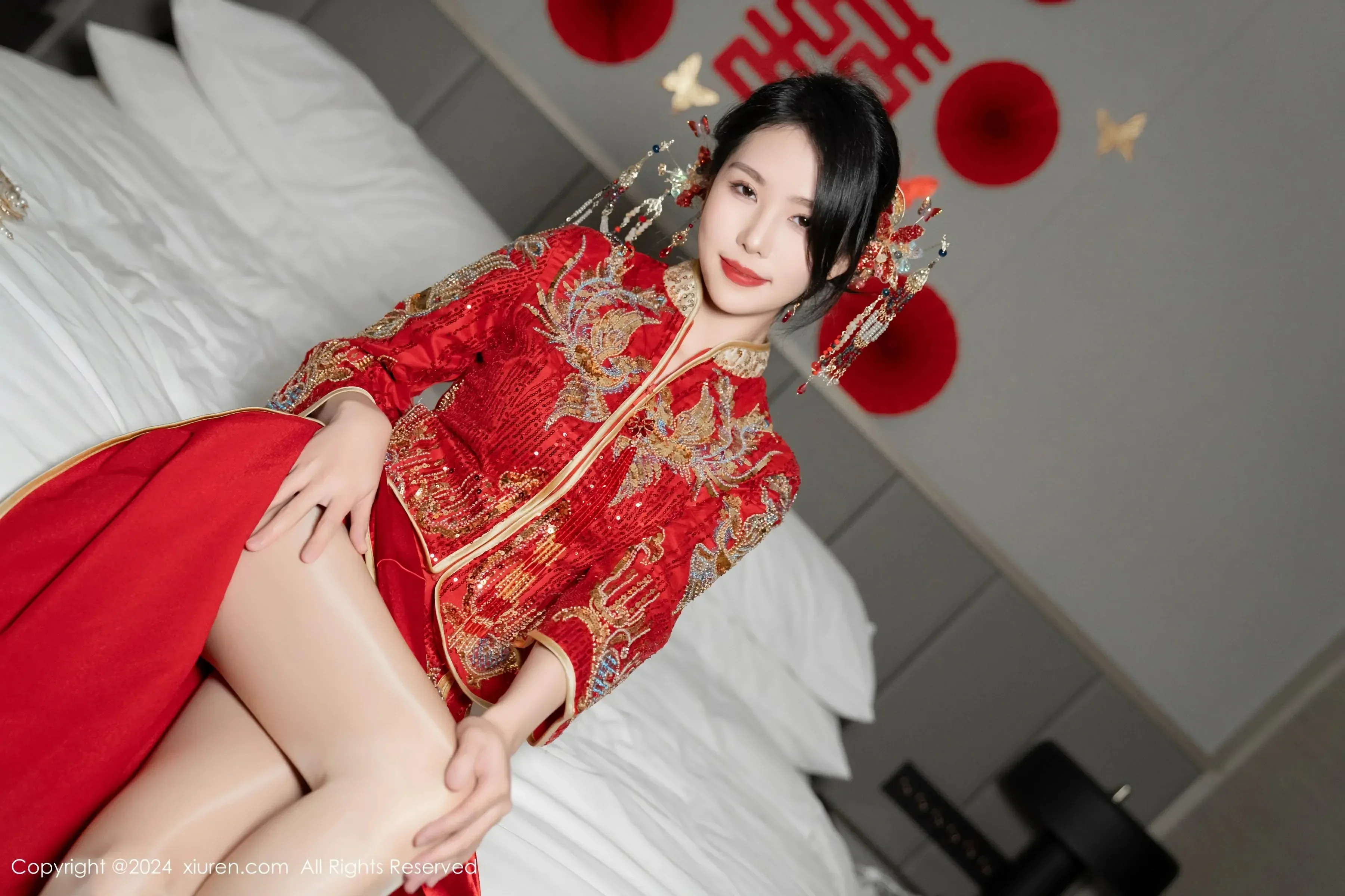  XiuRen 秀人 No.8376 利世 [95P]第12张