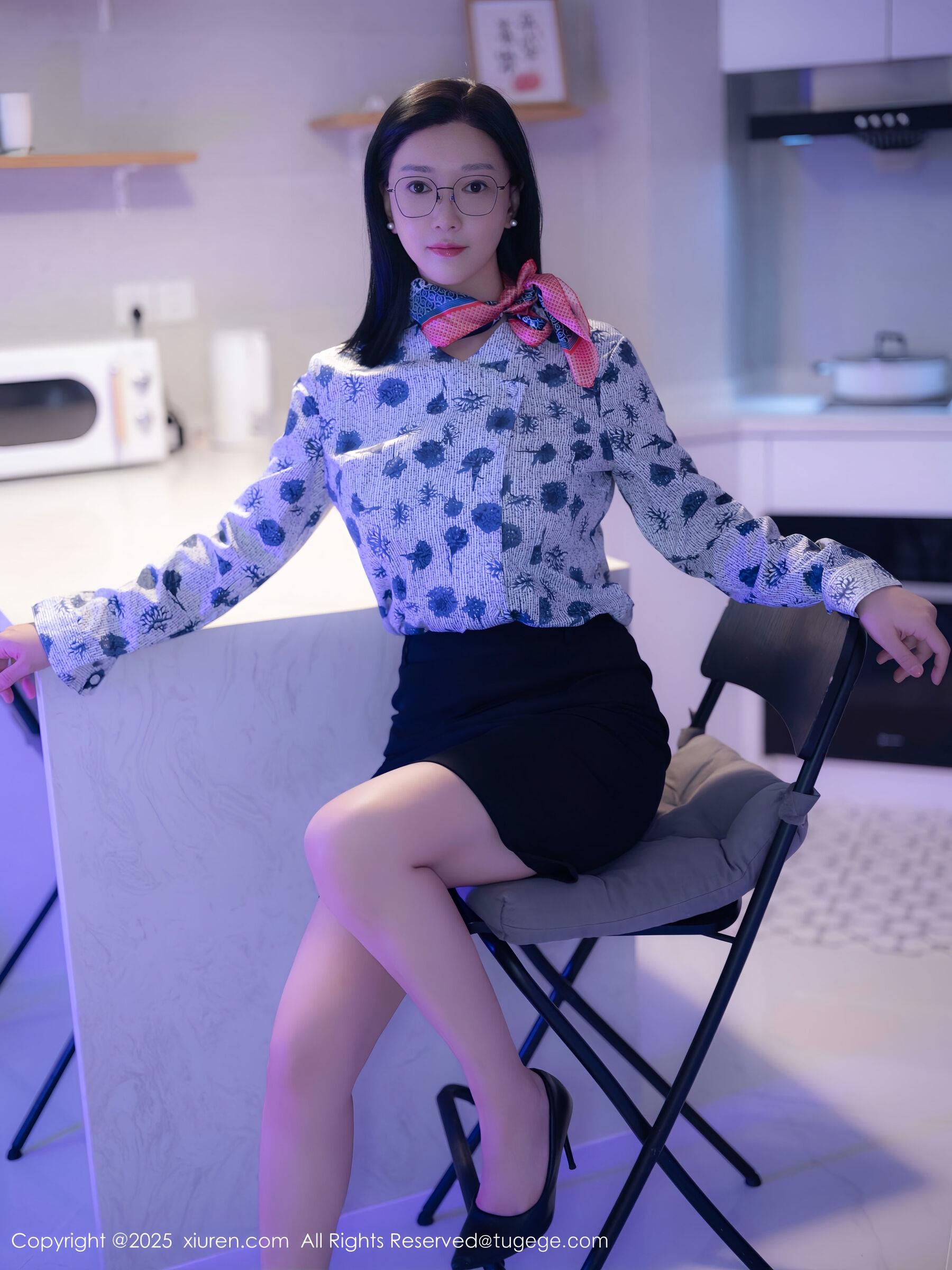  秀人网 雅茹老师 No.10866 [61P]第1张