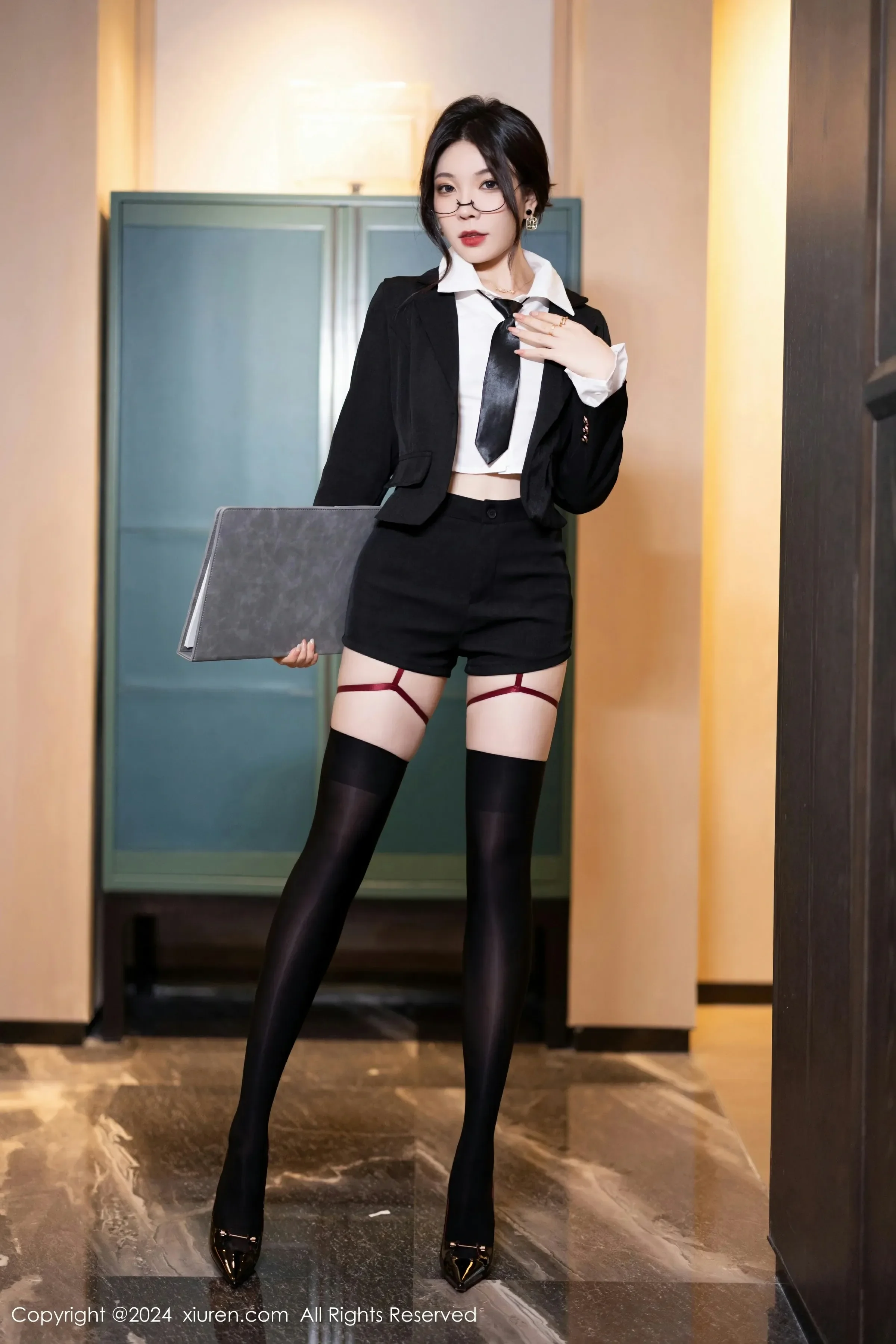  XiuRen 秀人 No.8440 徐莉芝Booty [82P]第1张