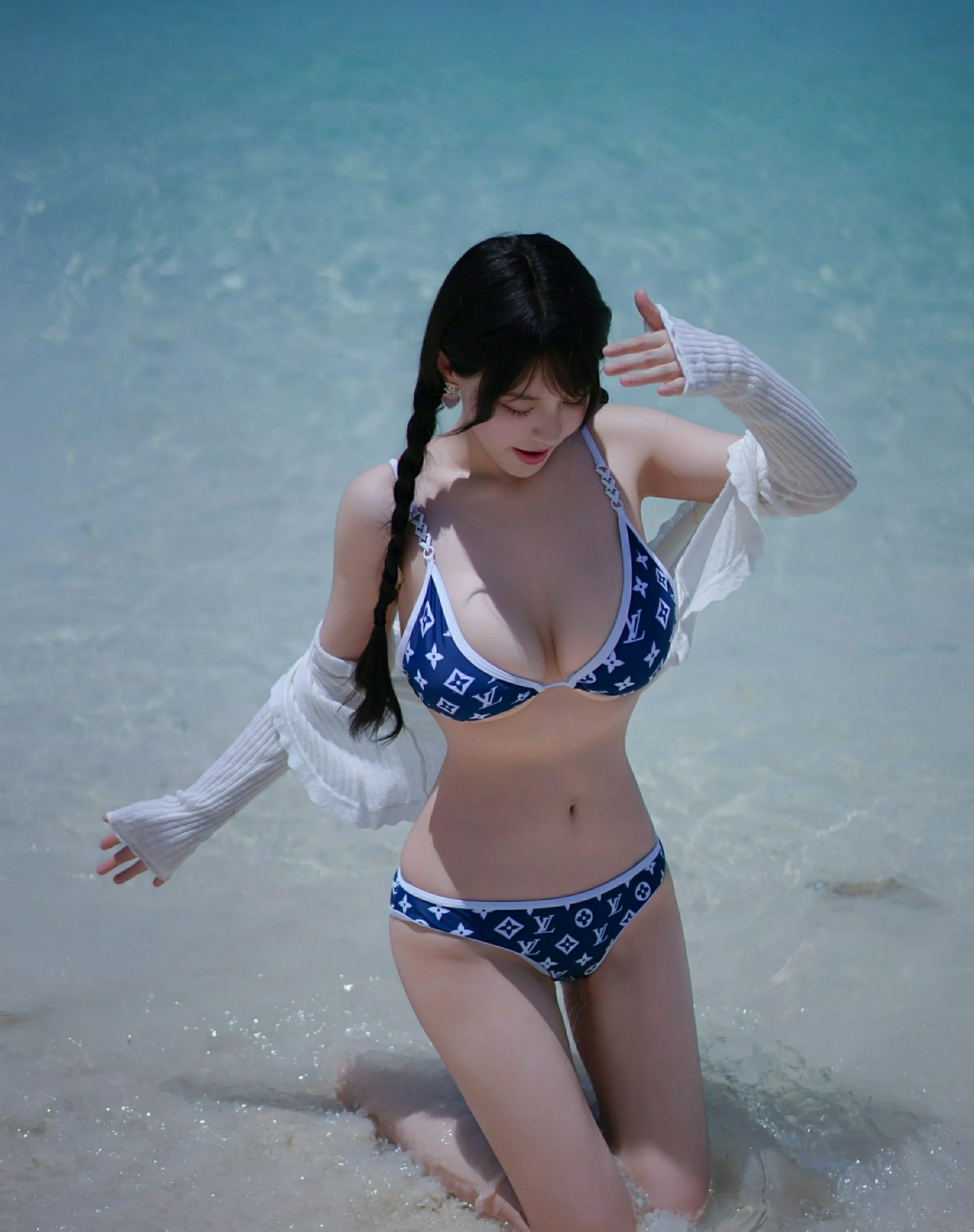  秀人网 No.10699 心上可Flora [64P]第5张